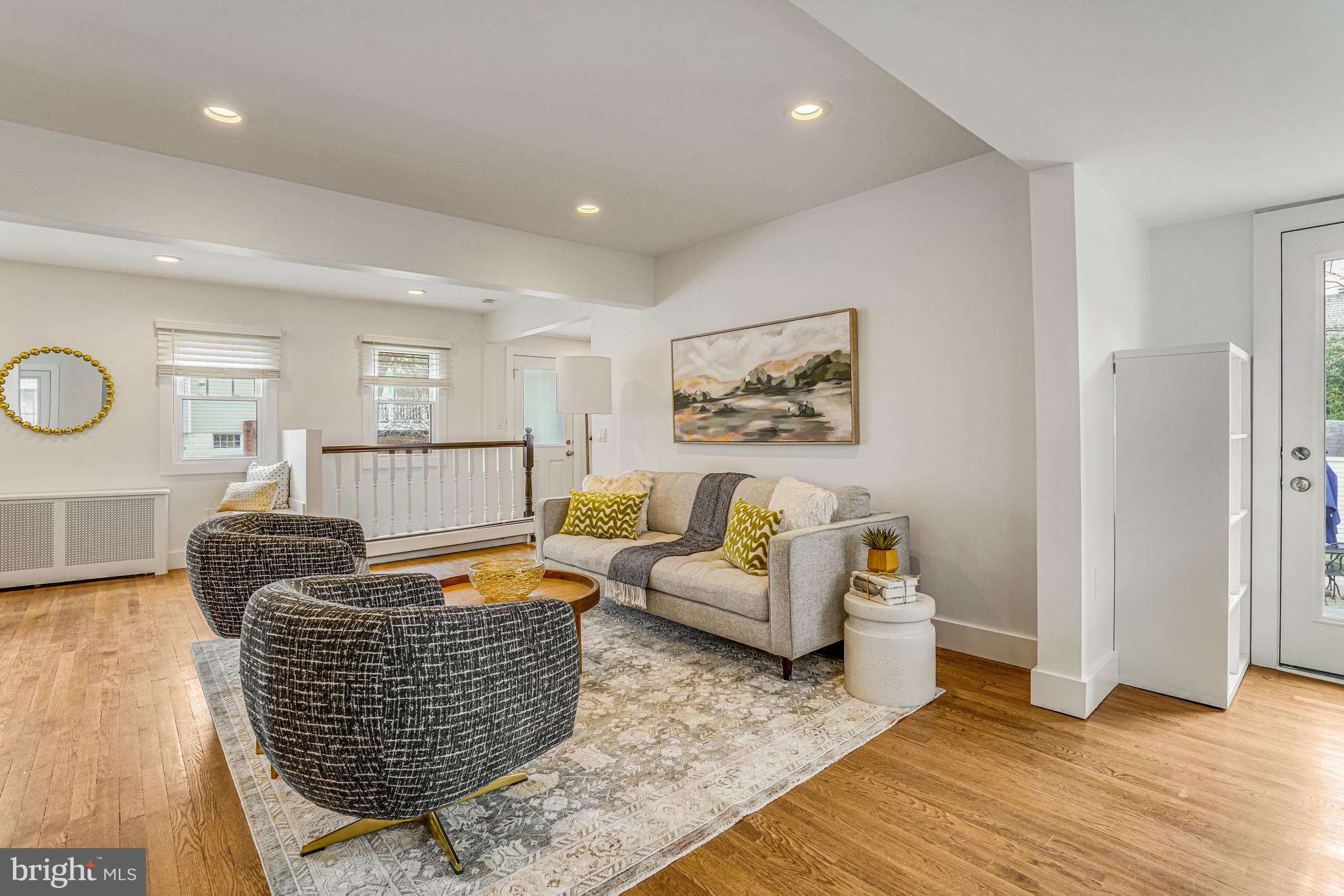 ADDISON HEIGHTS - Residential