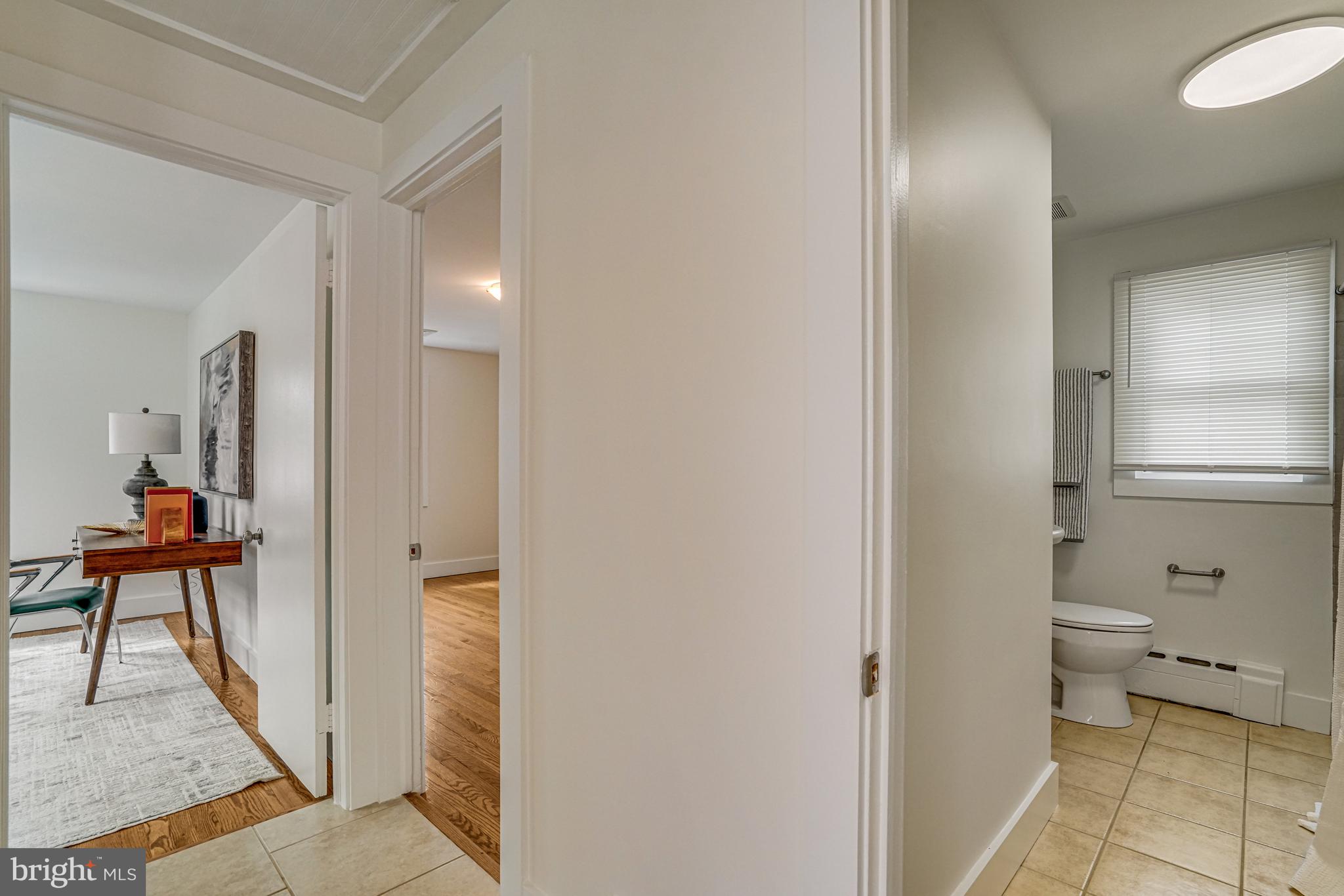 ADDISON HEIGHTS - Residential