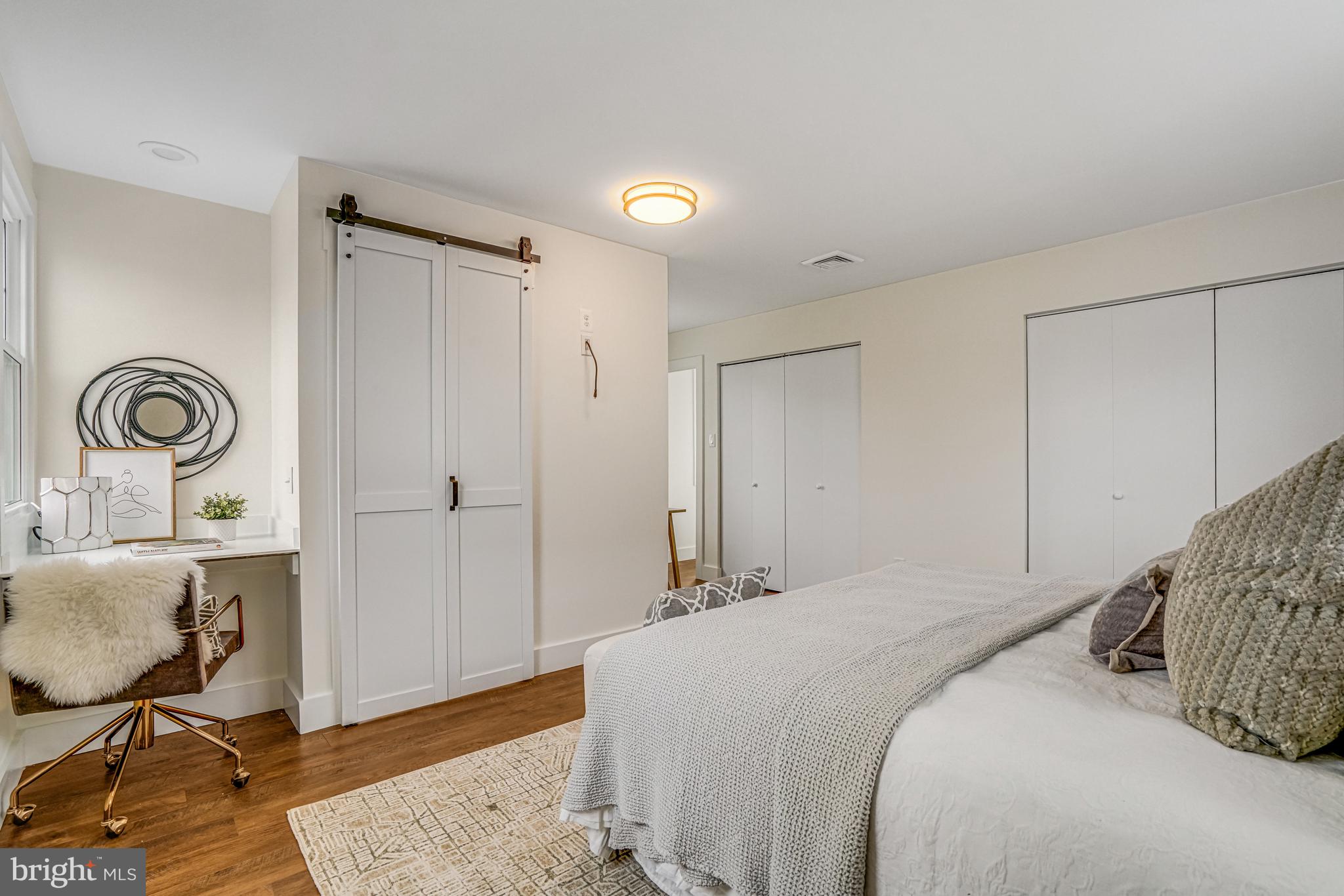 ADDISON HEIGHTS - Residential