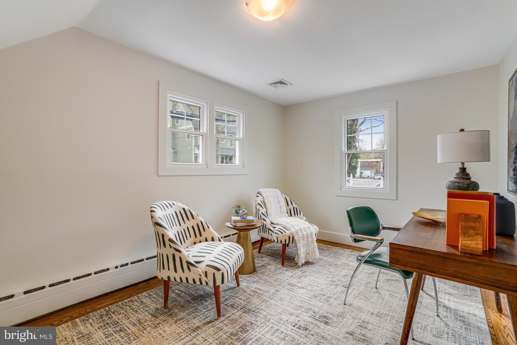 ADDISON HEIGHTS - Residential