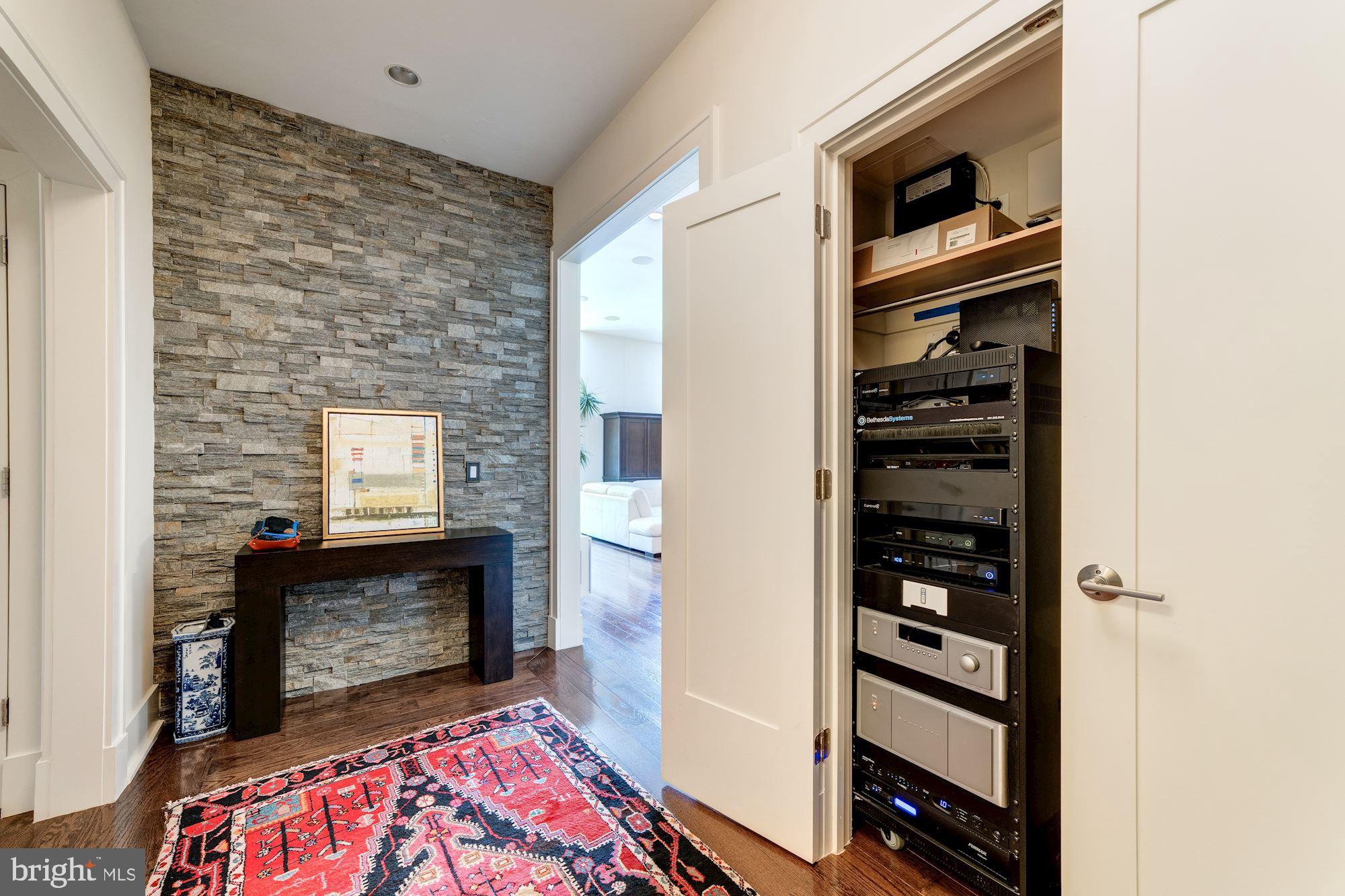 THE ORONOCO - Residential