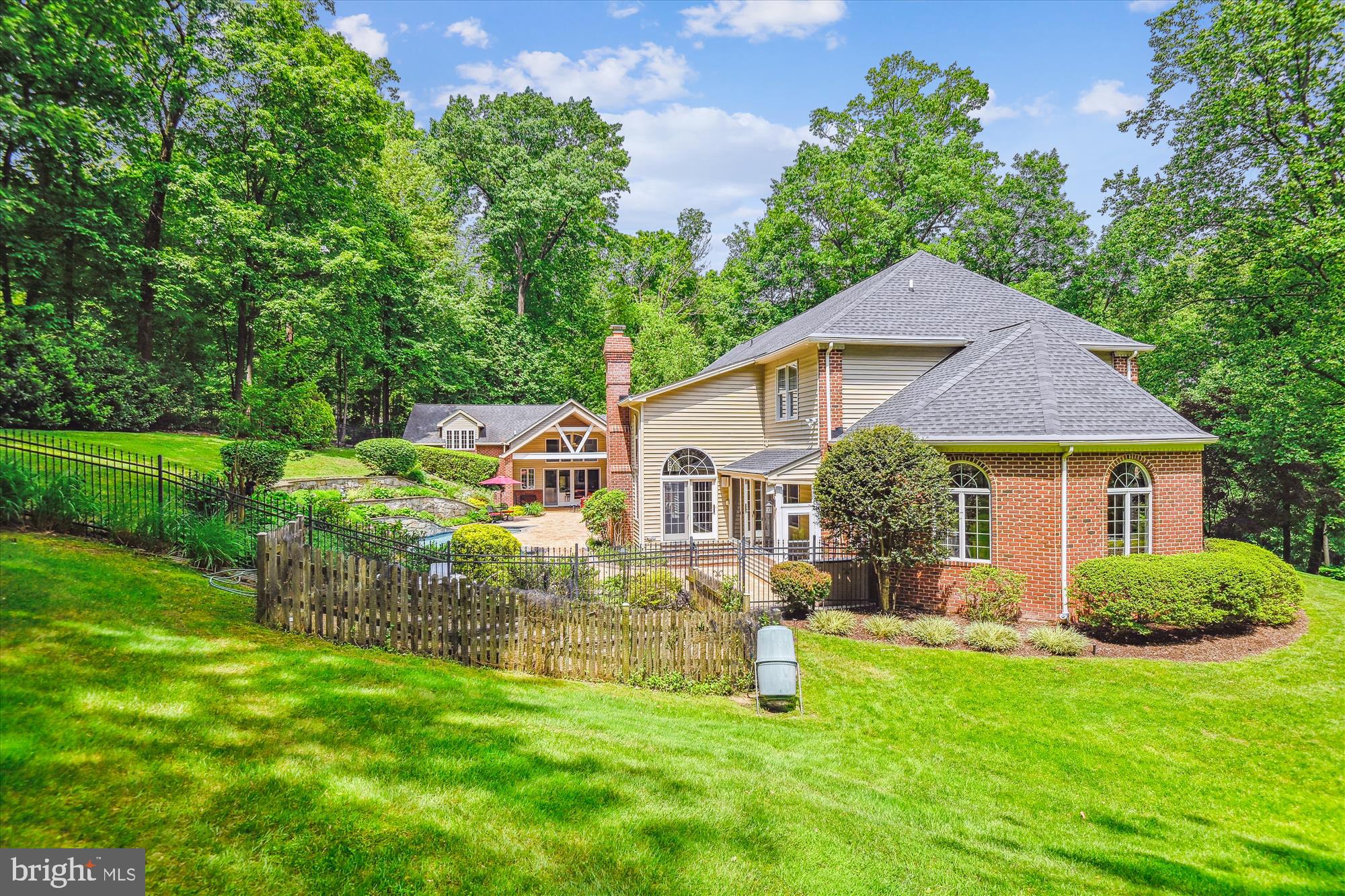 MAYS CHAPEL - Residential