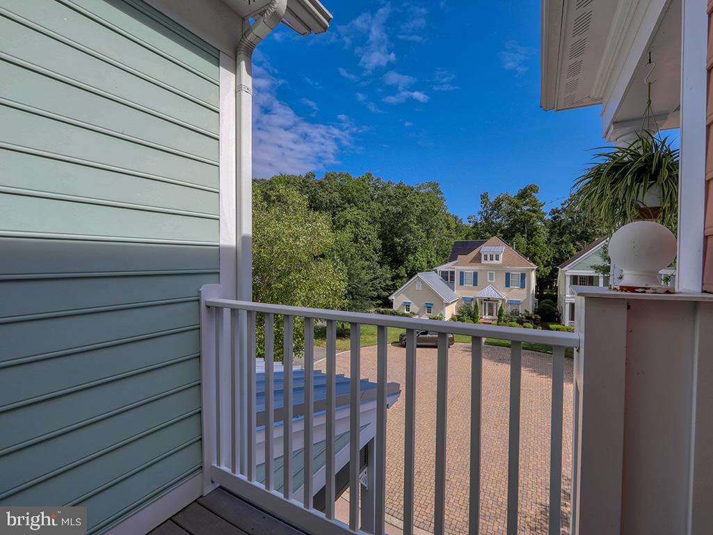 PENINSULA - Residential