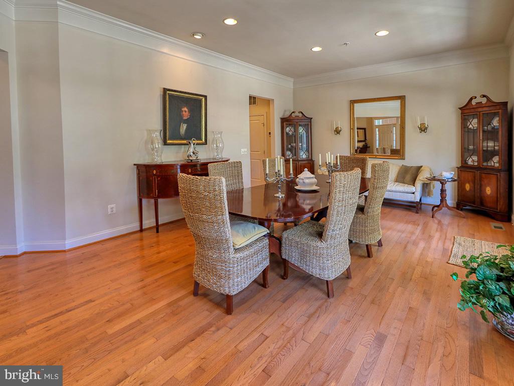 PENINSULA - Residential