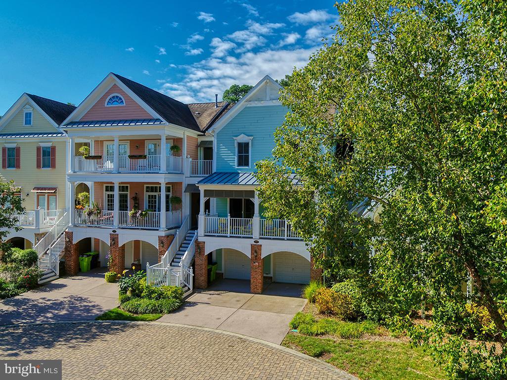 PENINSULA - Residential