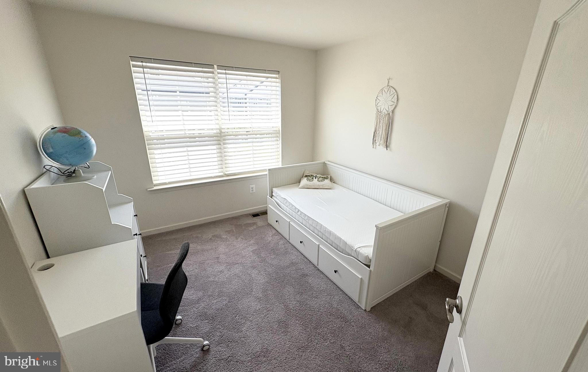 RIVERWALK AT CROFTON - Residential Lease