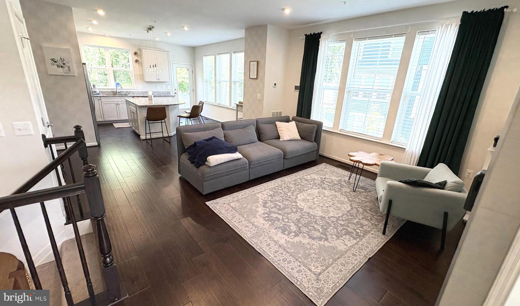 RIVERWALK AT CROFTON - Residential Lease