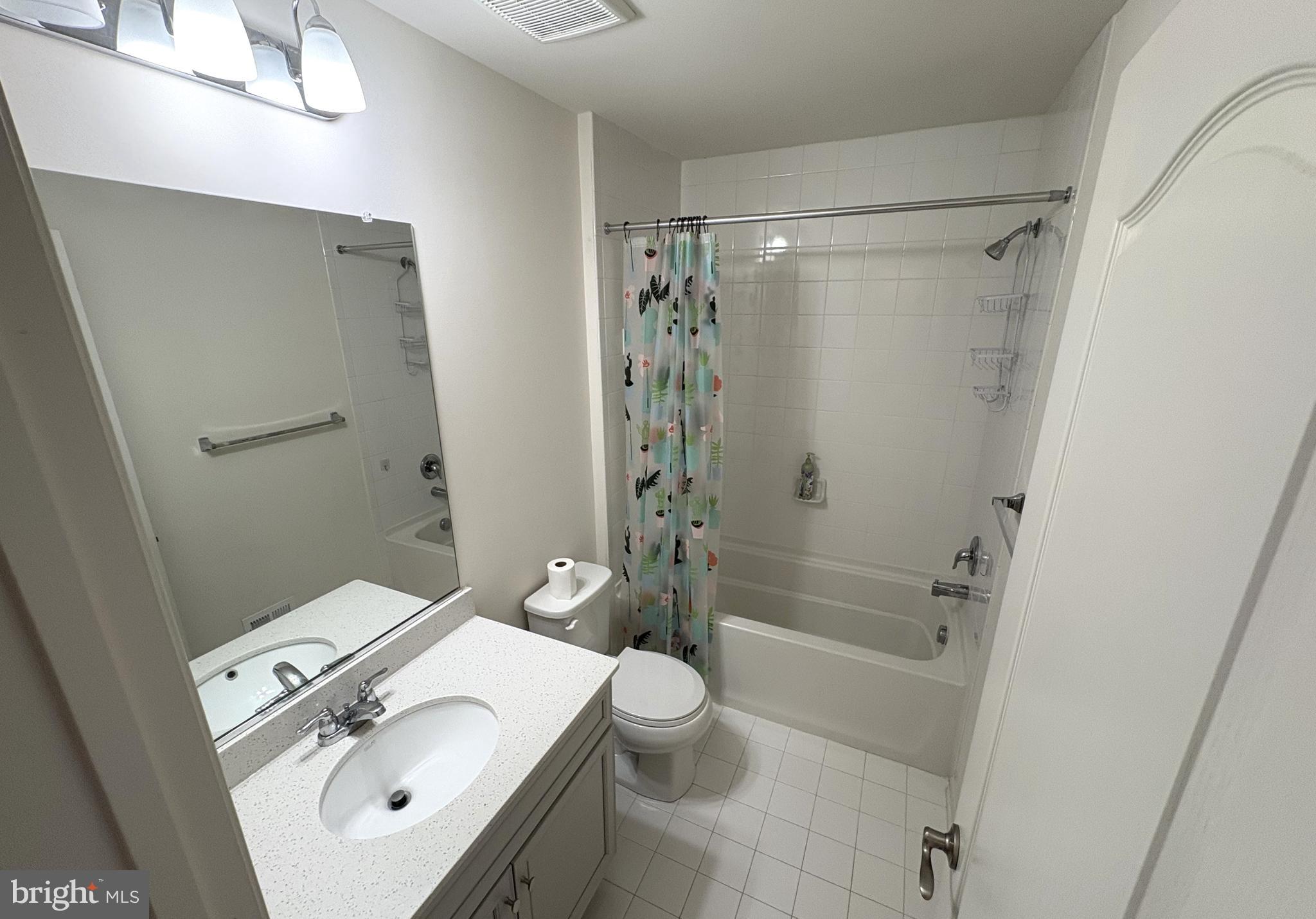 RIVERWALK AT CROFTON - Residential Lease