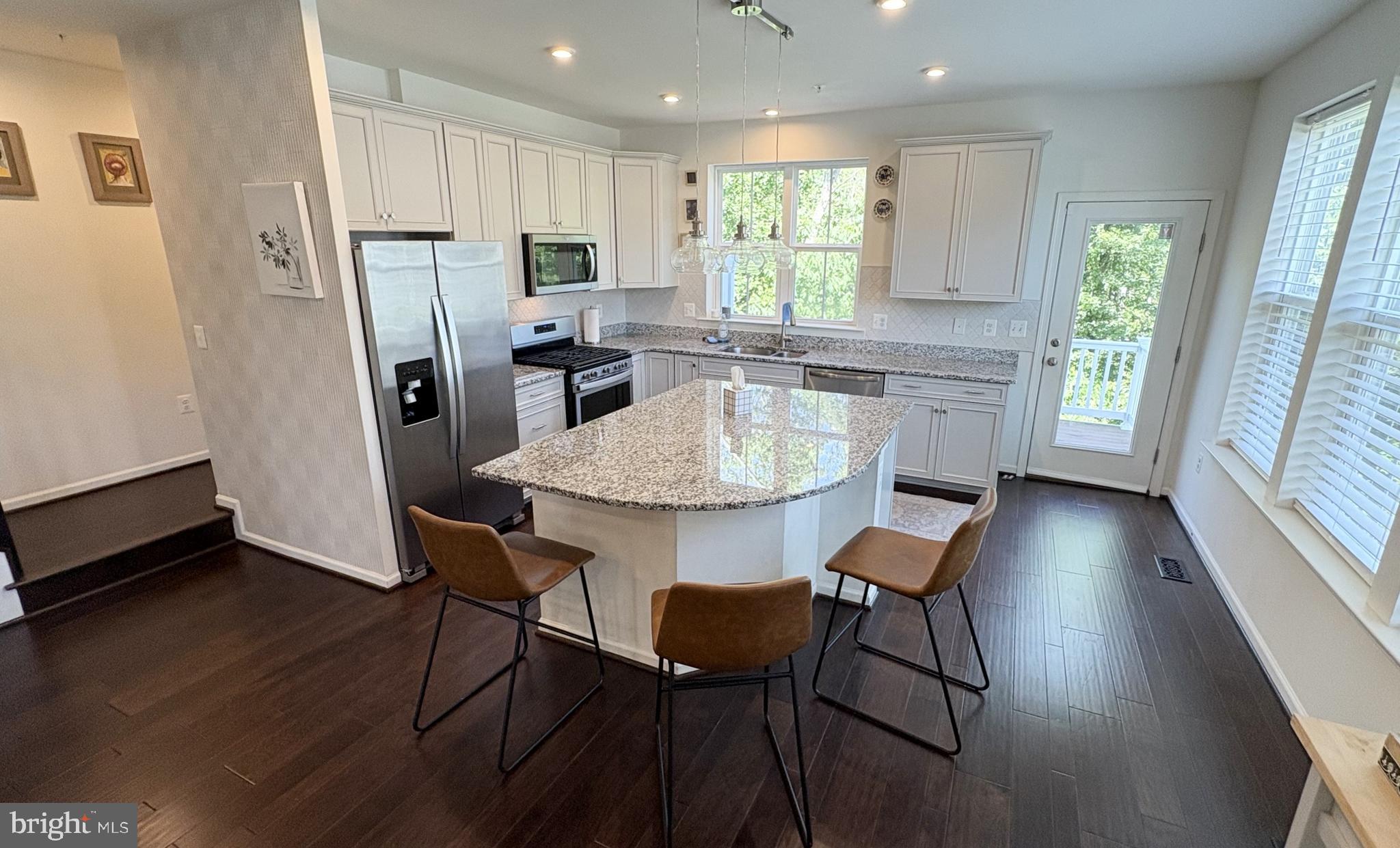 RIVERWALK AT CROFTON - Residential Lease