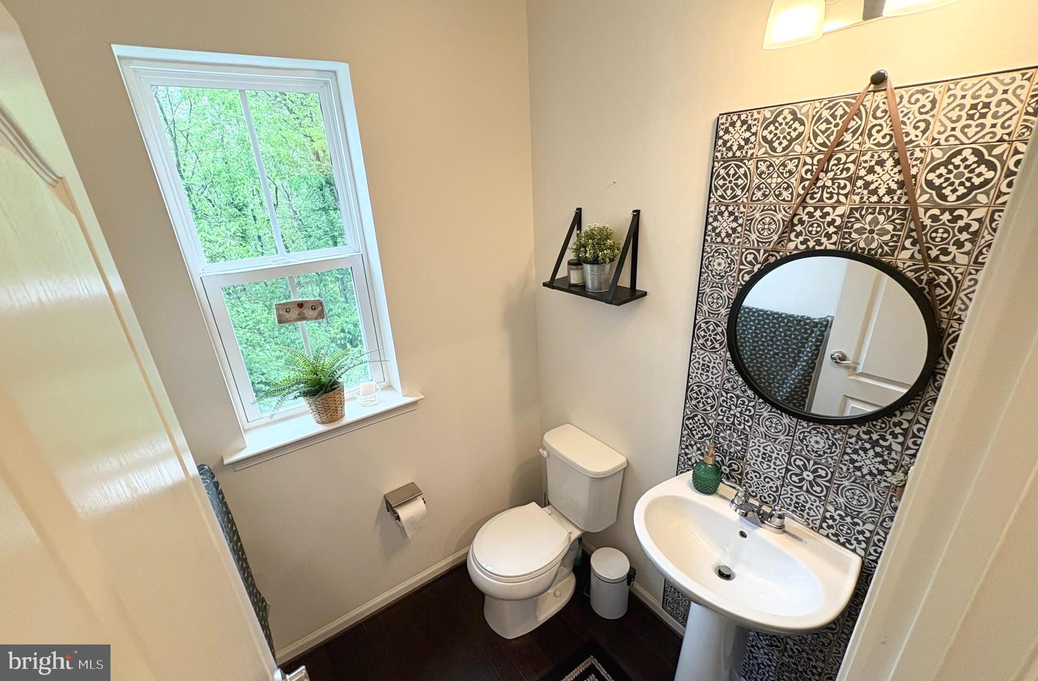 1314 HAWK HOLLOW DRIVE