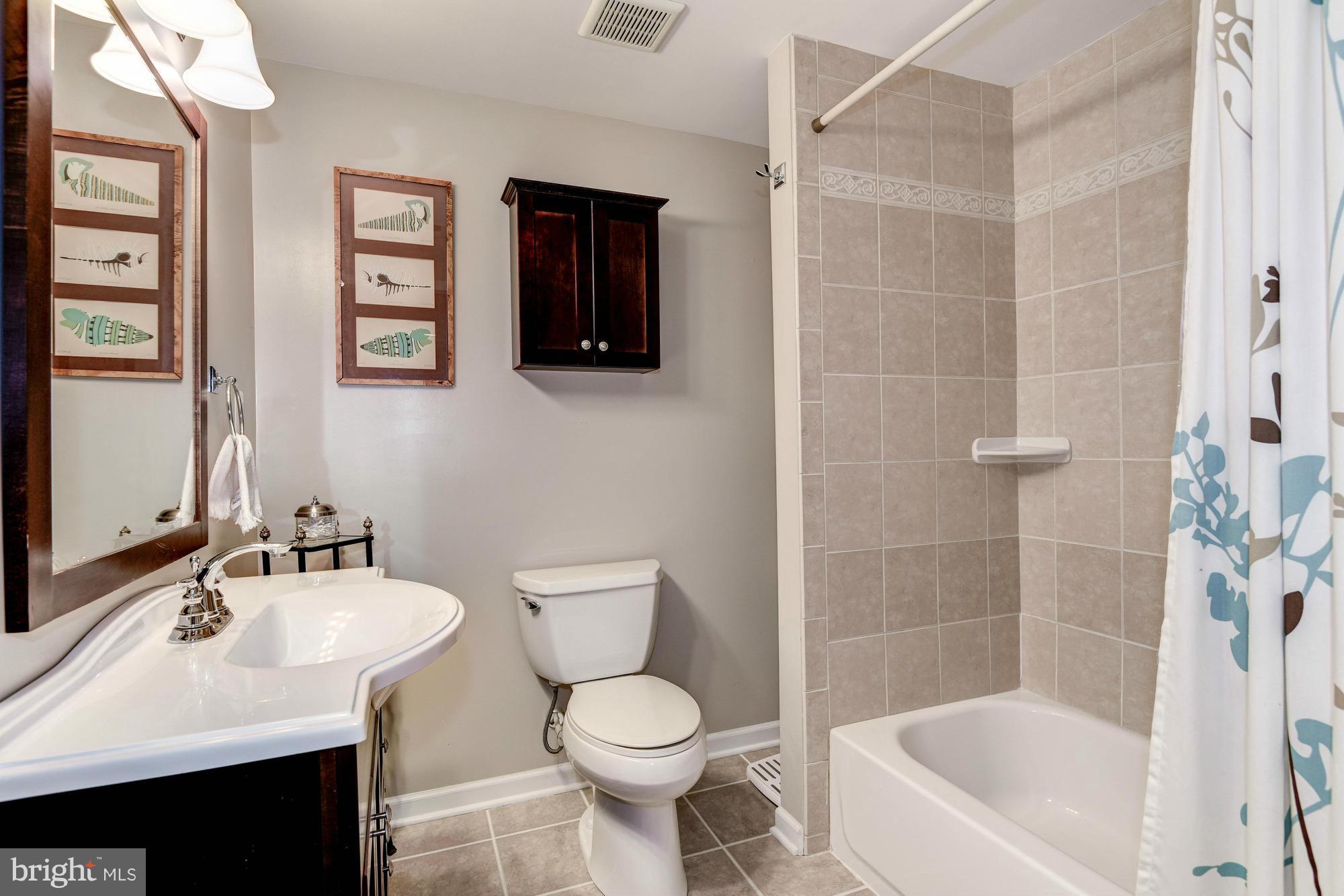 MINOR HILL - Residential