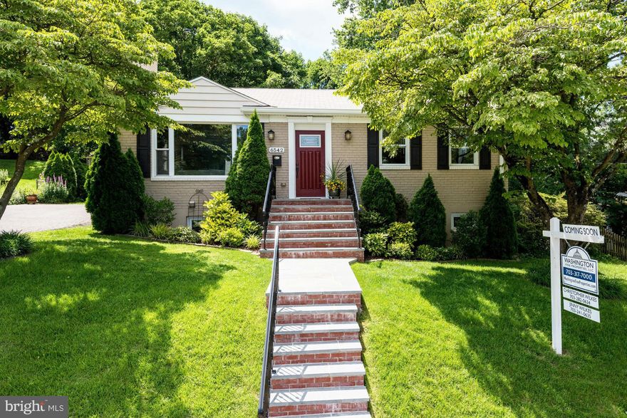 Stunning Renovation with gourmet kitchen and vaulted ceilings - approx 2400 SF of well designed space! 3 Renovated Bathrooms including a master suite with spa-like bathroom and double vanity. Wonderful Screened Porch with amazing sunset views! Hardwood Floors, wood burning fireplace, skylights and vaulted ceilings.  Walk to EFC Metro! Tuckahoe, Williamsburg and Yorktown Schools. Open Sunday  1-4pm