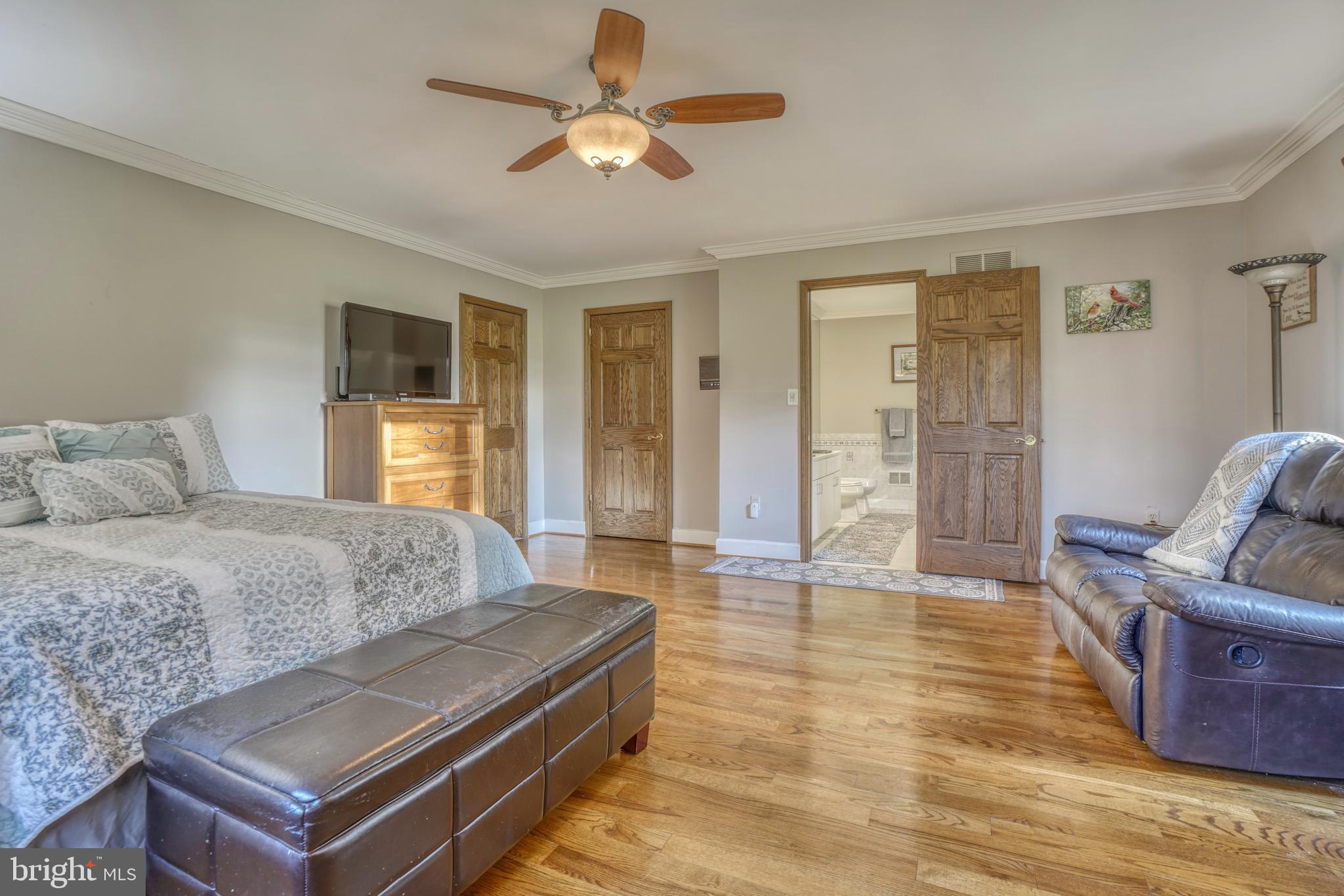 HUNT FIELDS - Residential