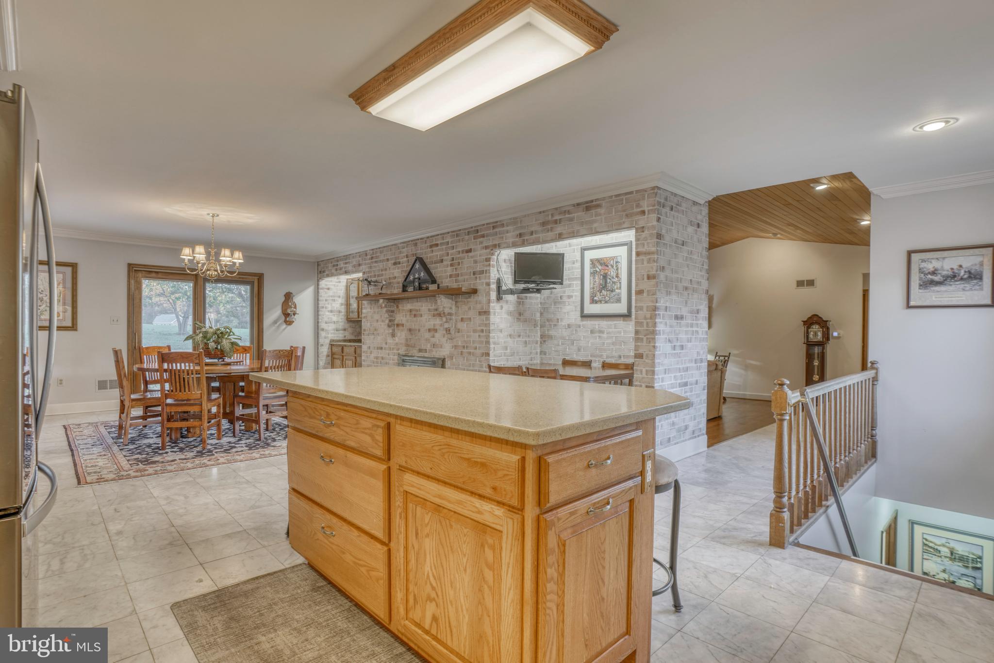 HUNT FIELDS - Residential