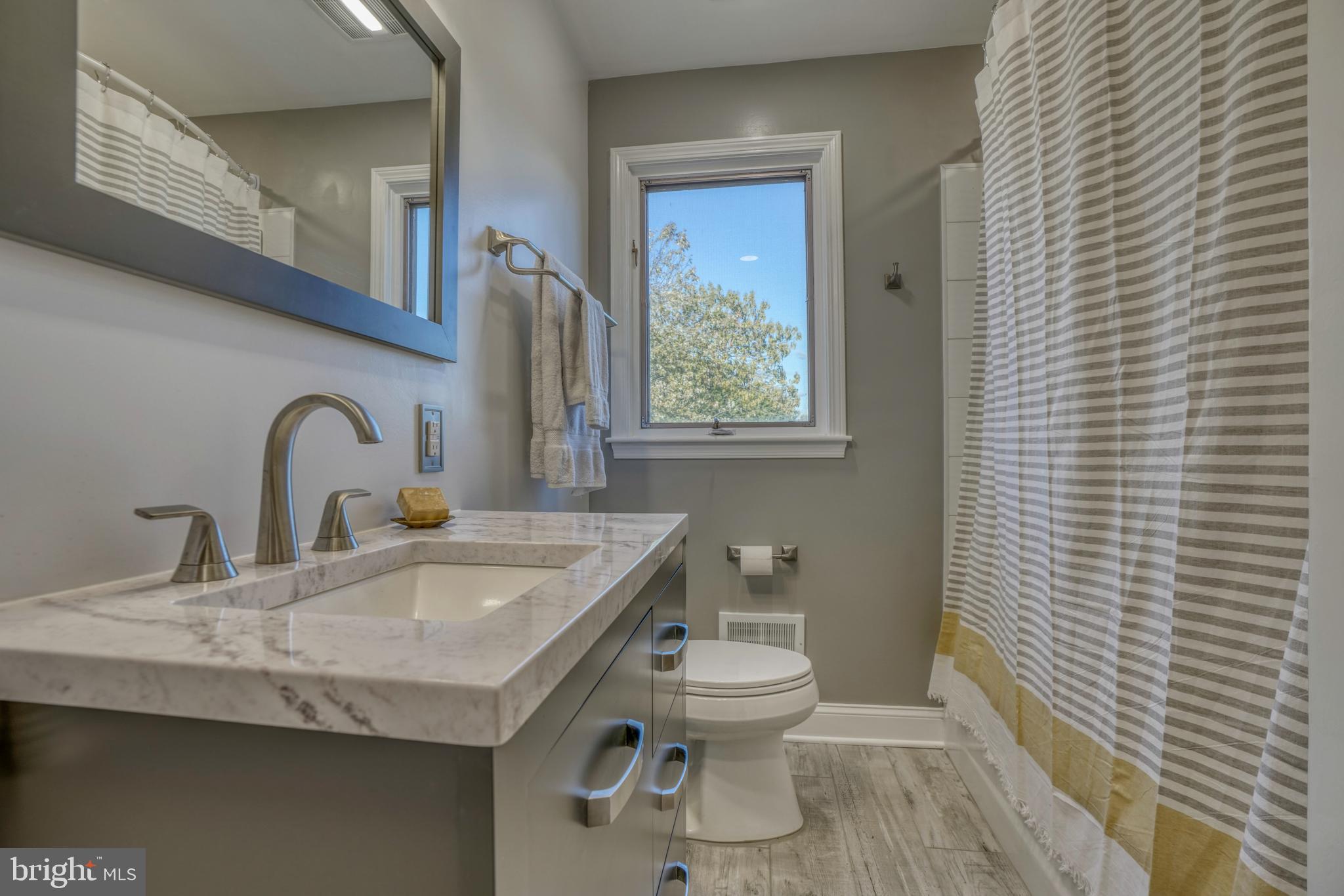 HUNT FIELDS - Residential