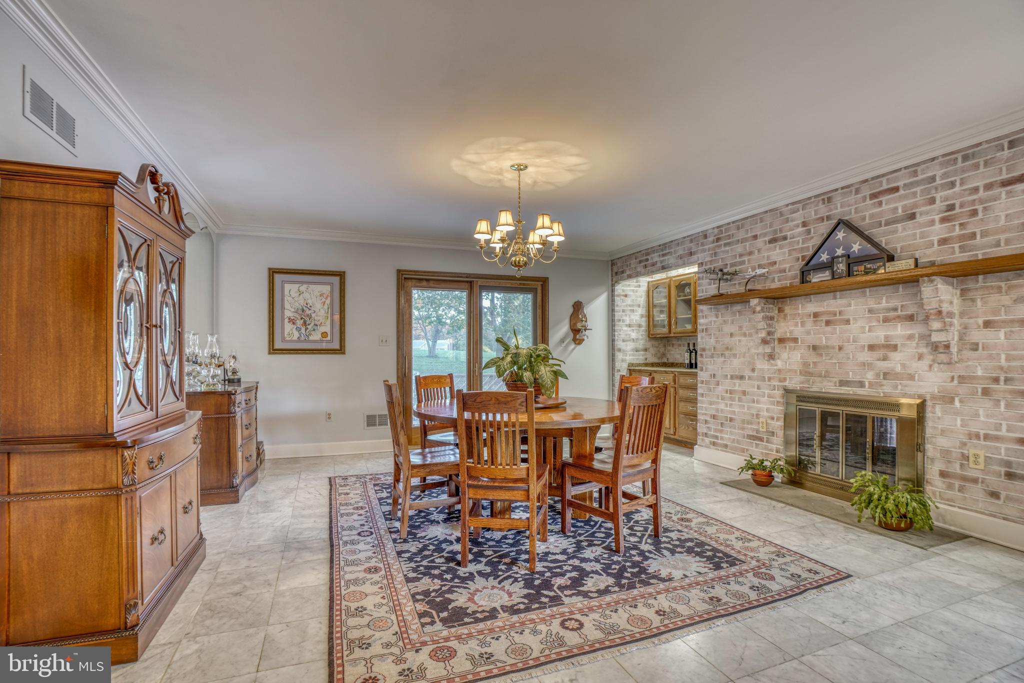 HUNT FIELDS - Residential