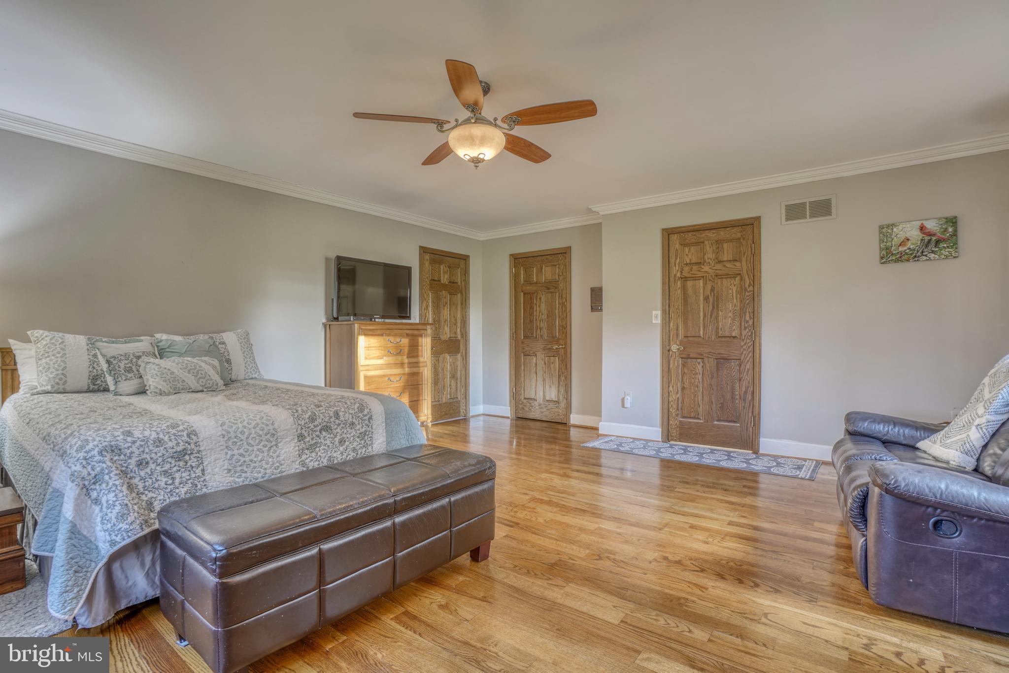 HUNT FIELDS - Residential