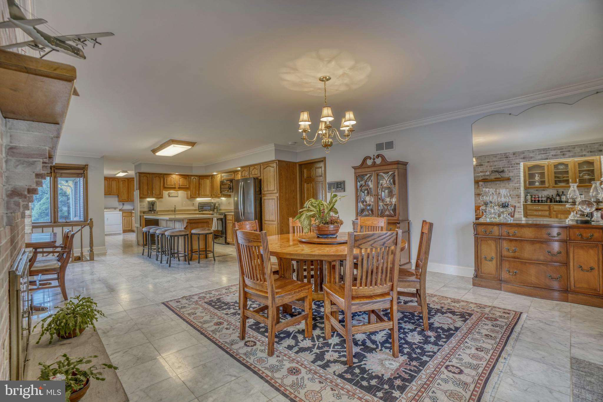 HUNT FIELDS - Residential