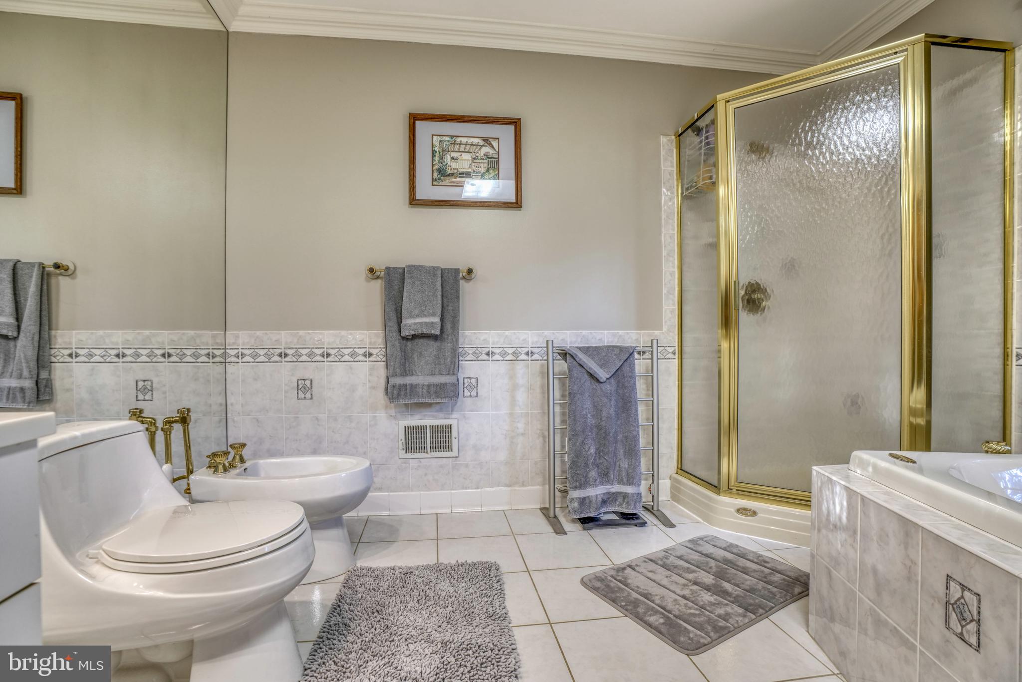 HUNT FIELDS - Residential