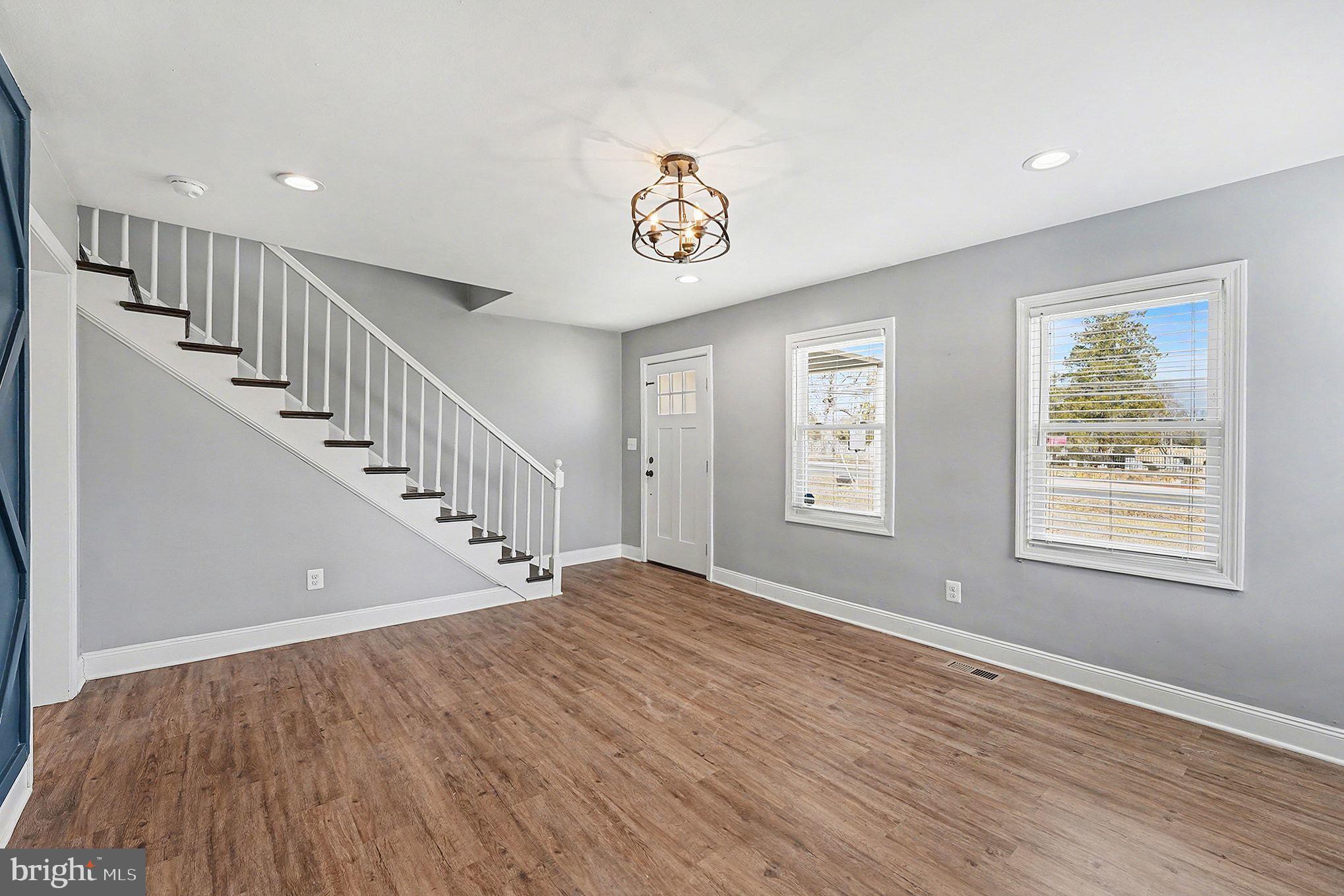 FAIRVIEW VILLAGE - Residential Lease