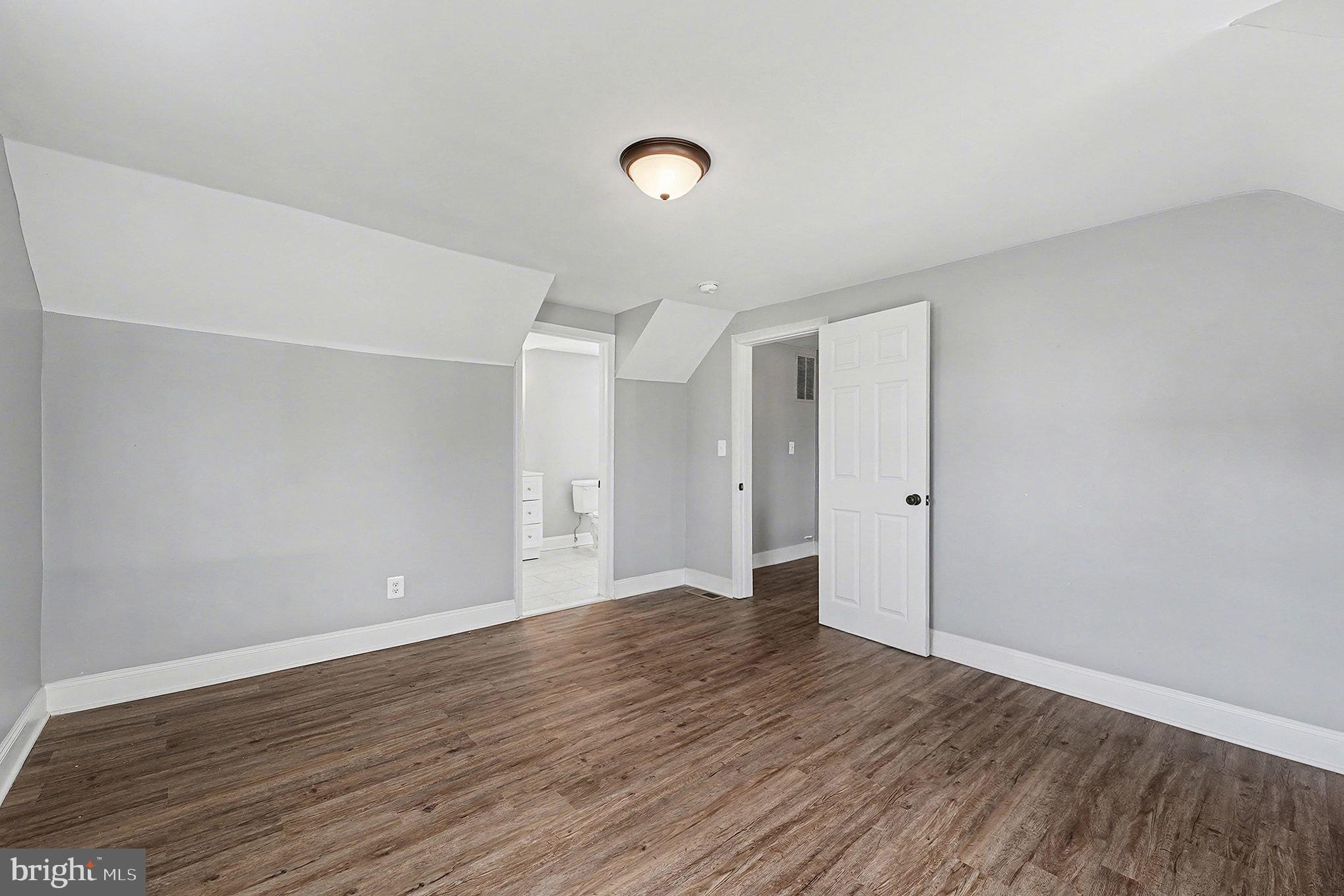 FAIRVIEW VILLAGE - Residential Lease