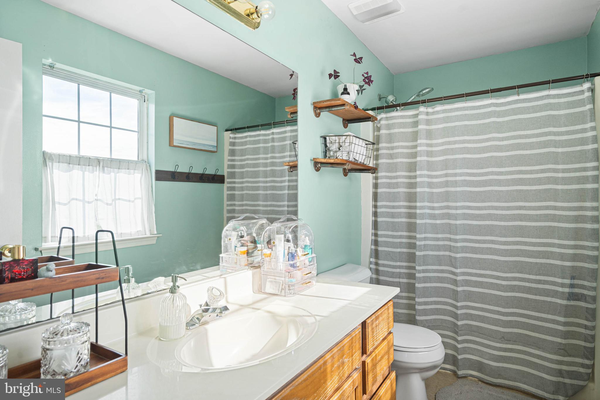 CHIMNEY HILL - Residential