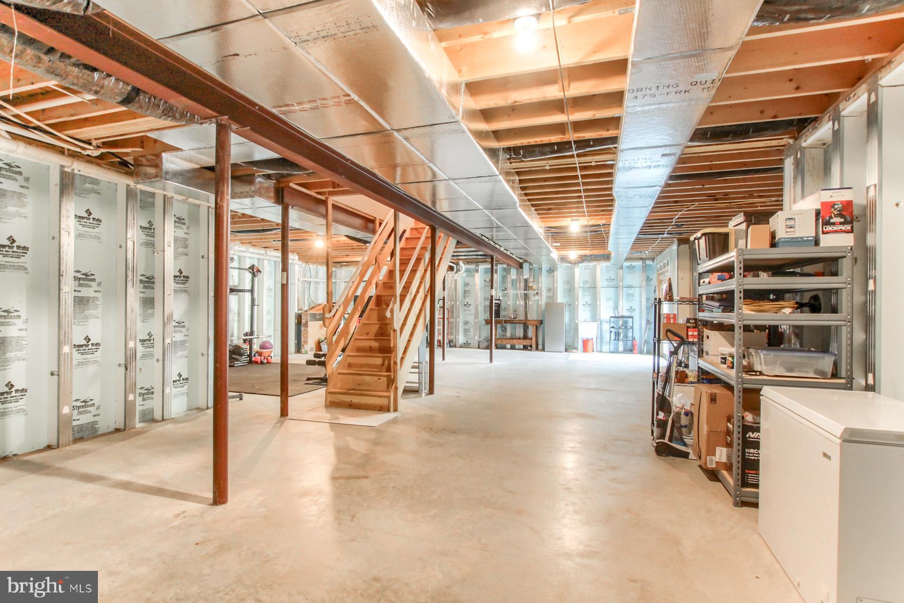 HAWKS LANDING - Residential