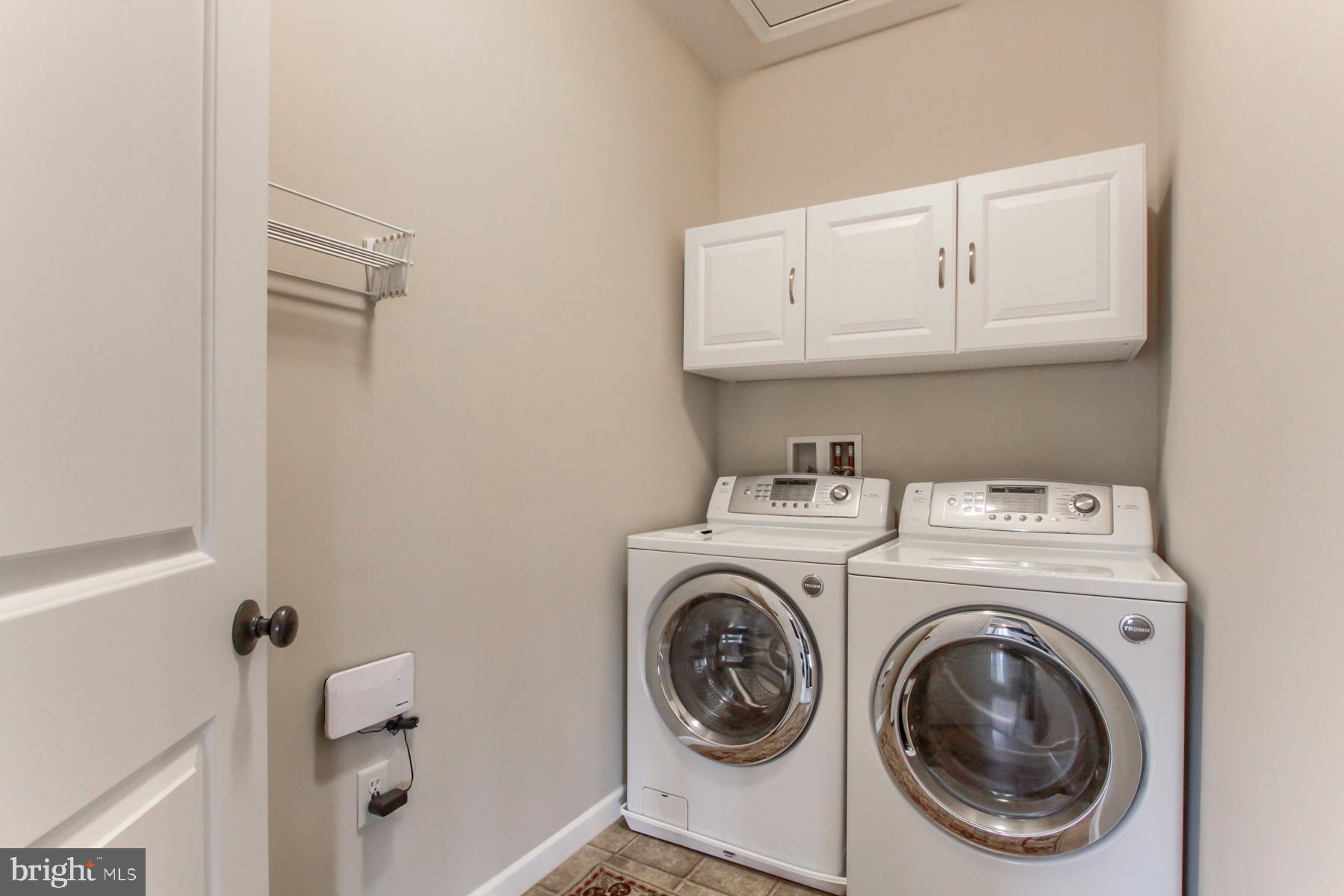 HAWKS LANDING - Residential