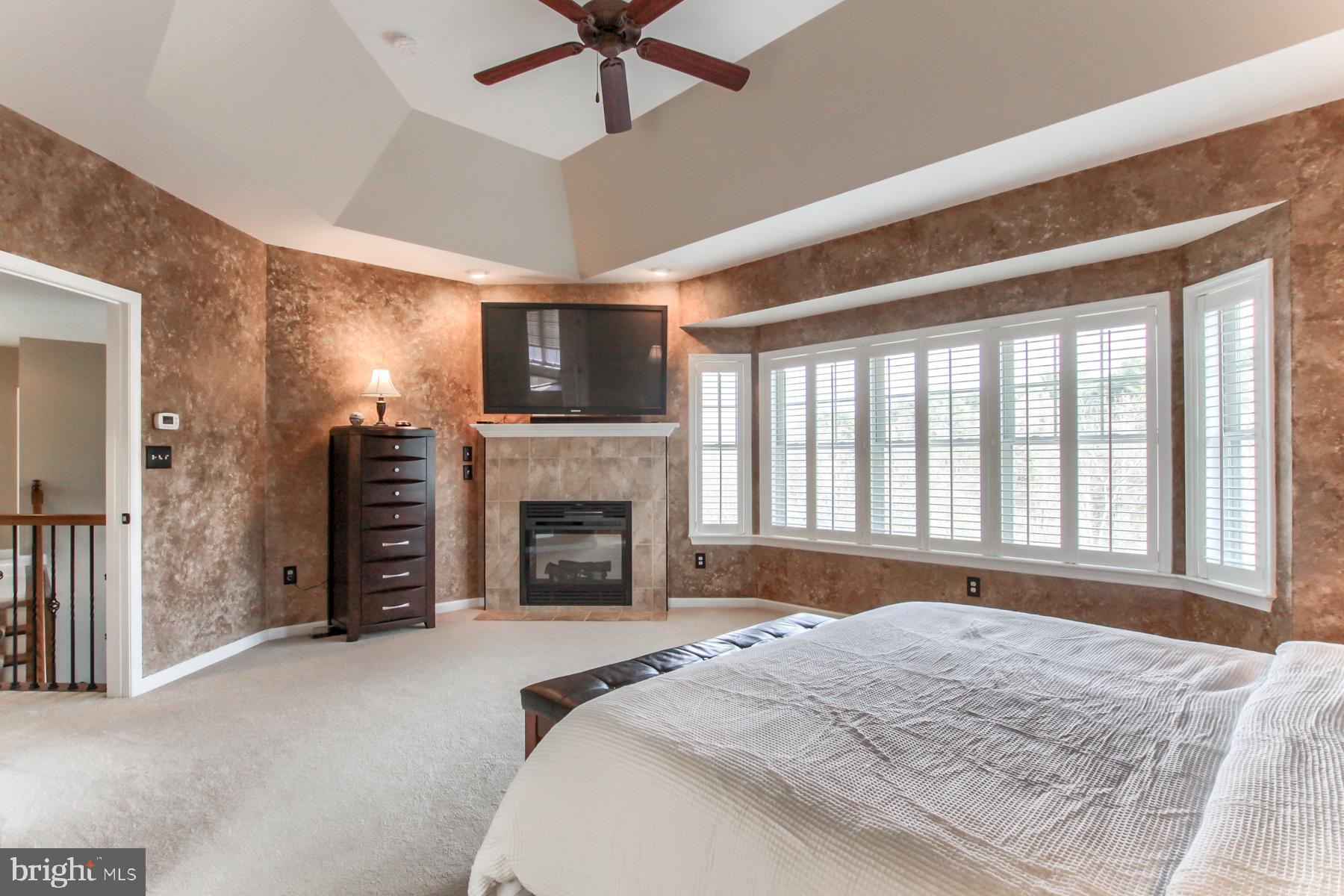 HAWKS LANDING - Residential