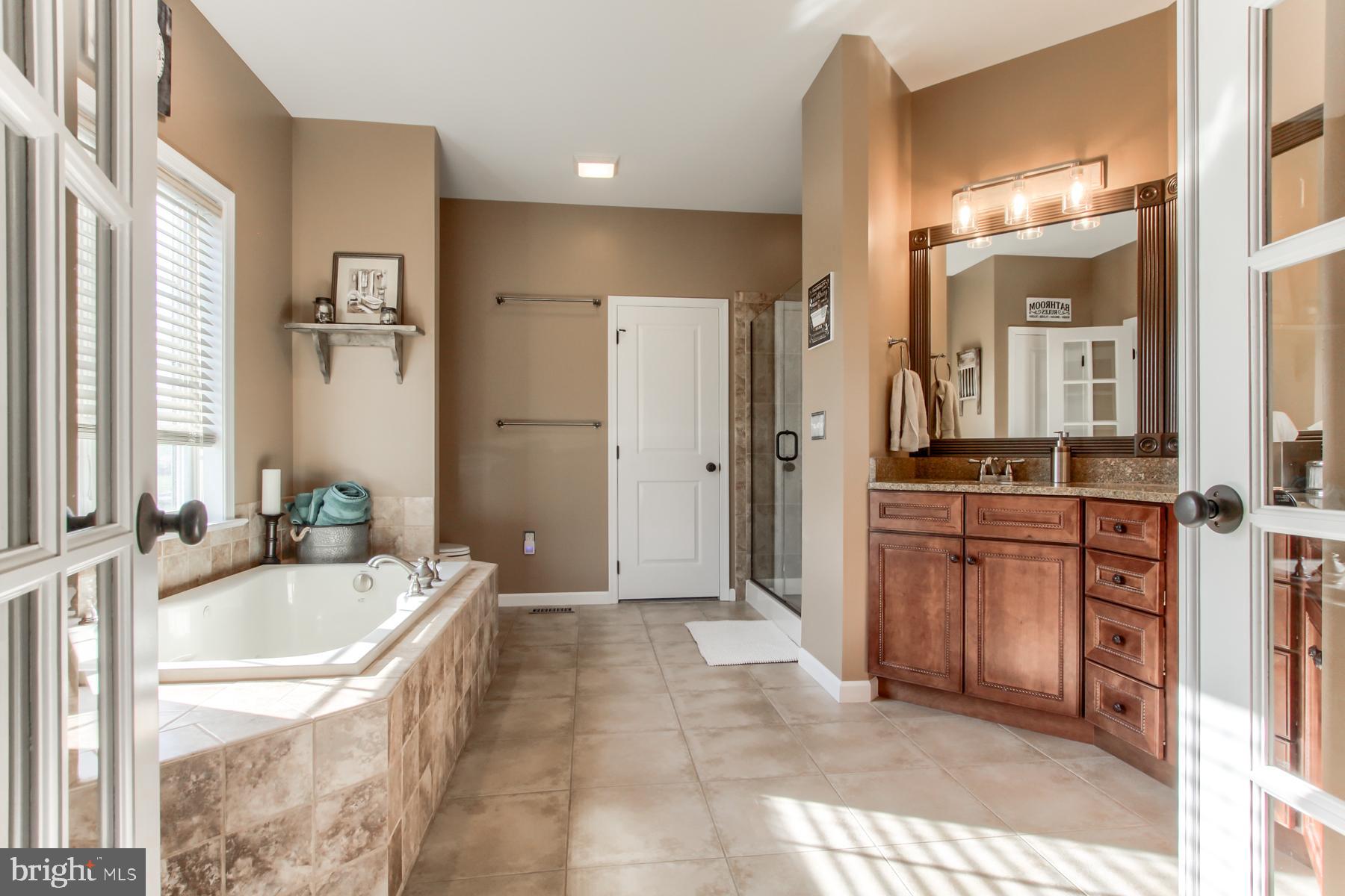 HAWKS LANDING - Residential