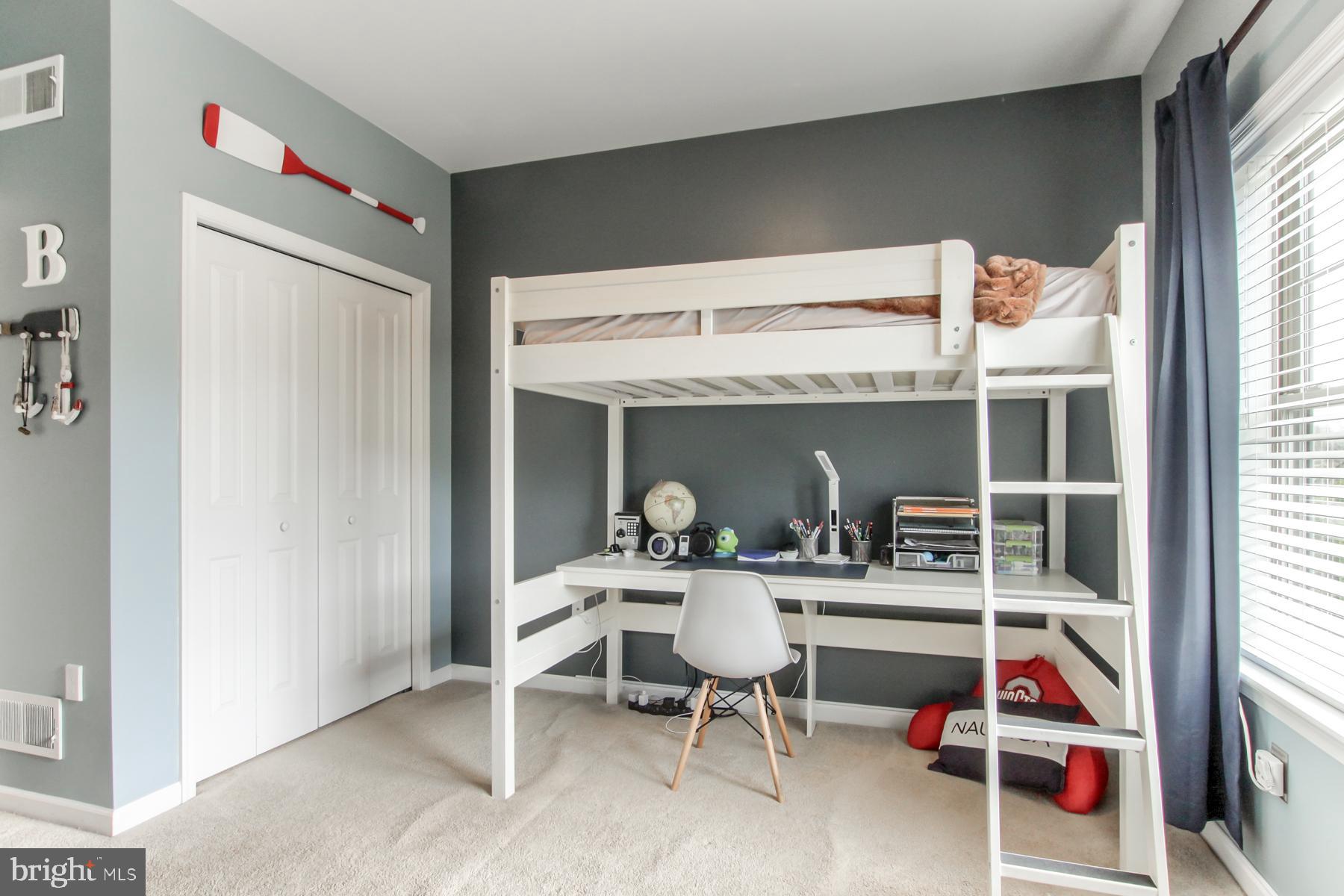 HAWKS LANDING - Residential