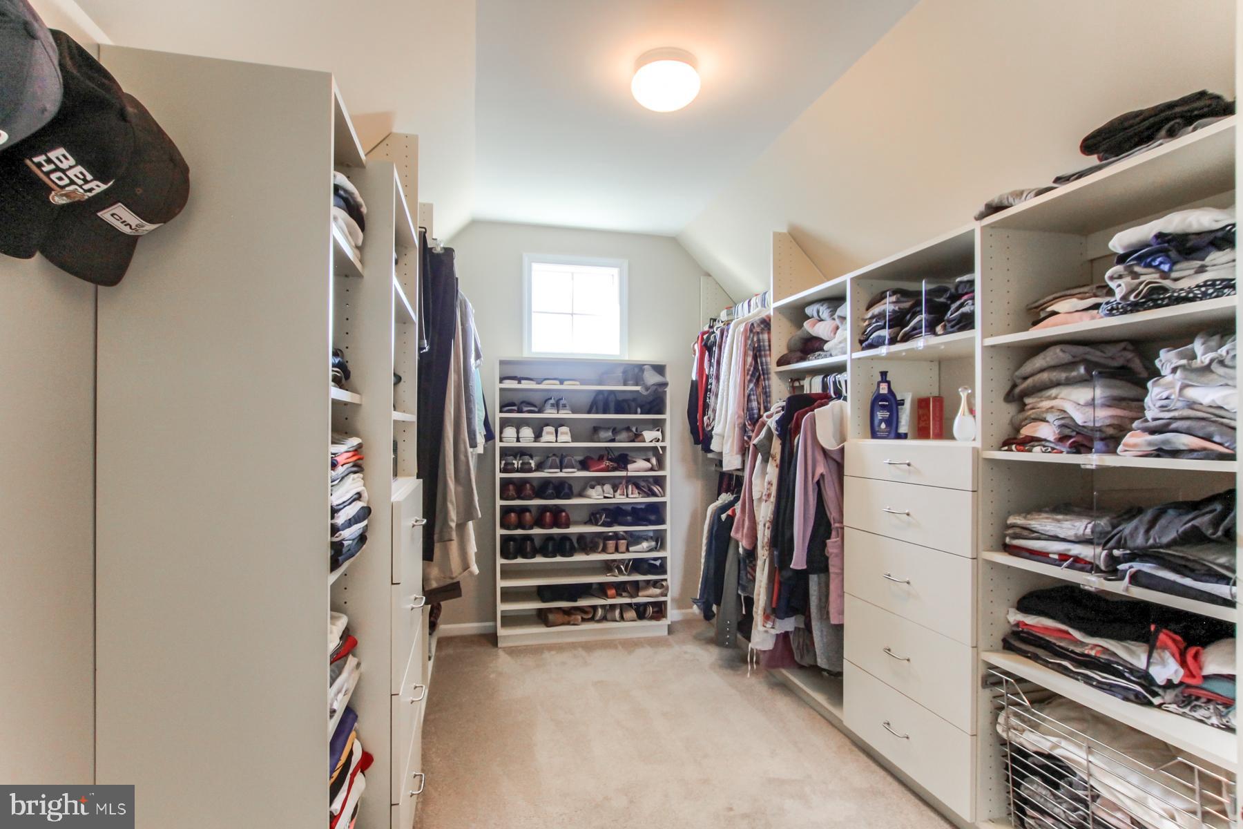 HAWKS LANDING - Residential