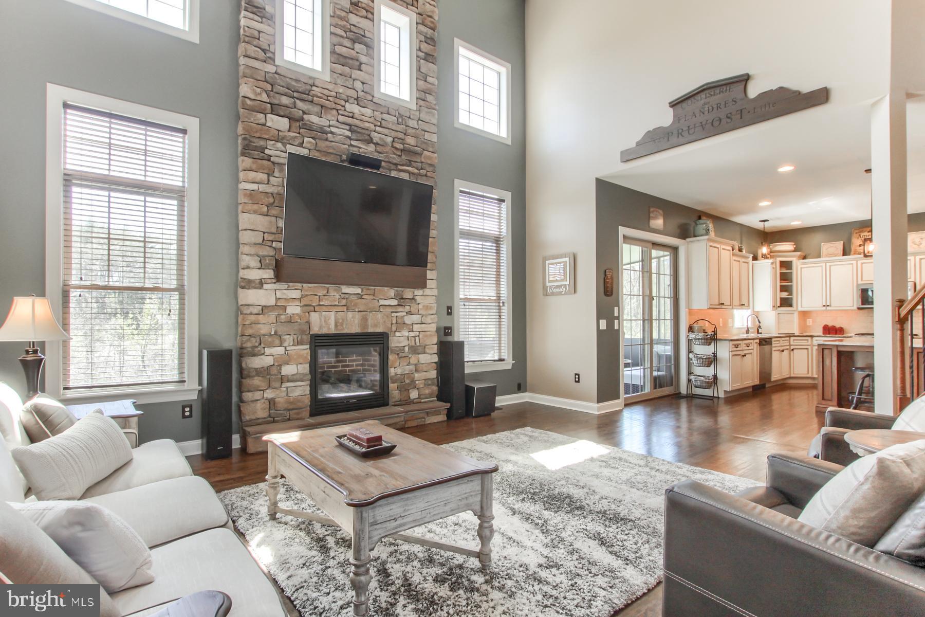 HAWKS LANDING - Residential