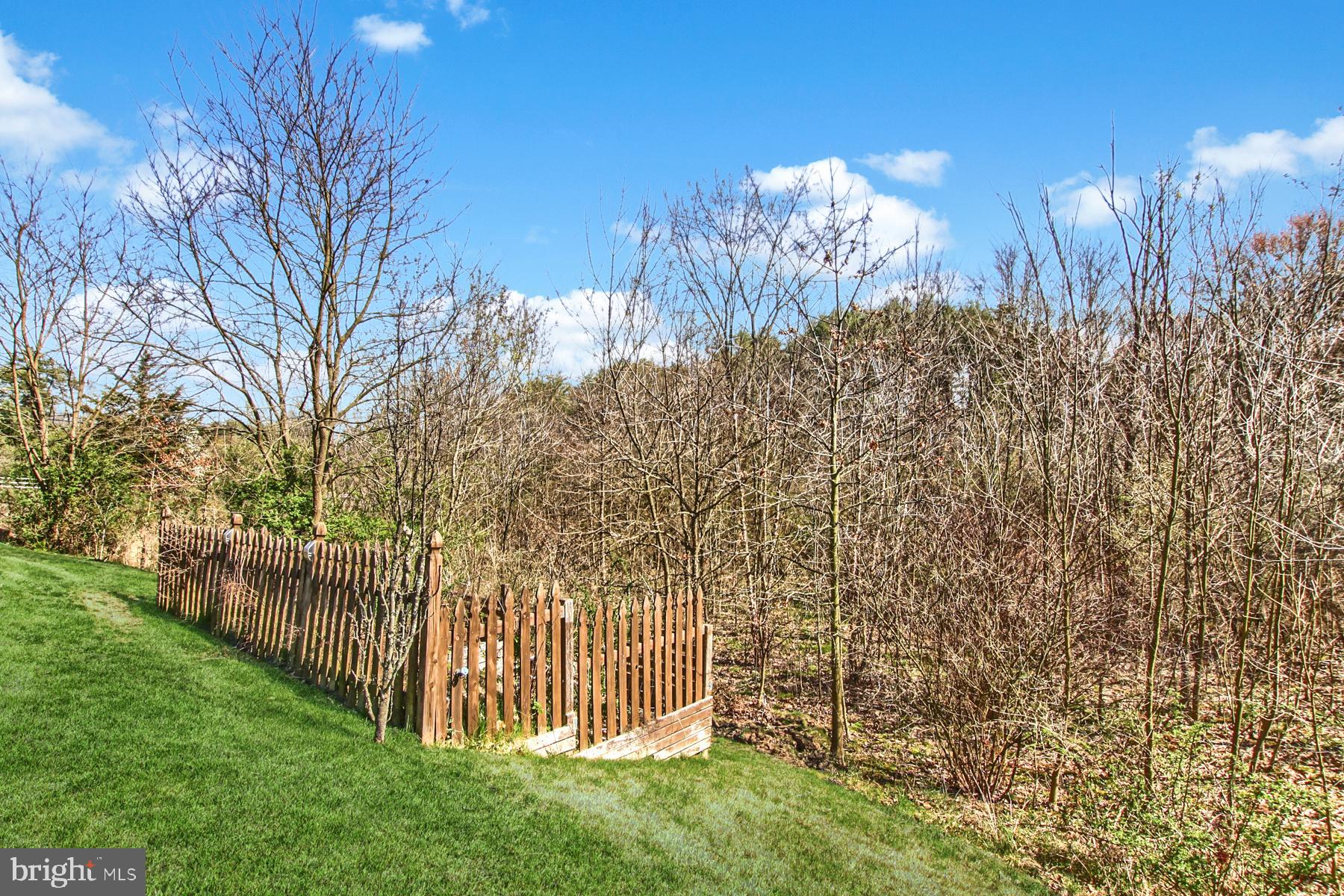 HAWKS LANDING - Residential