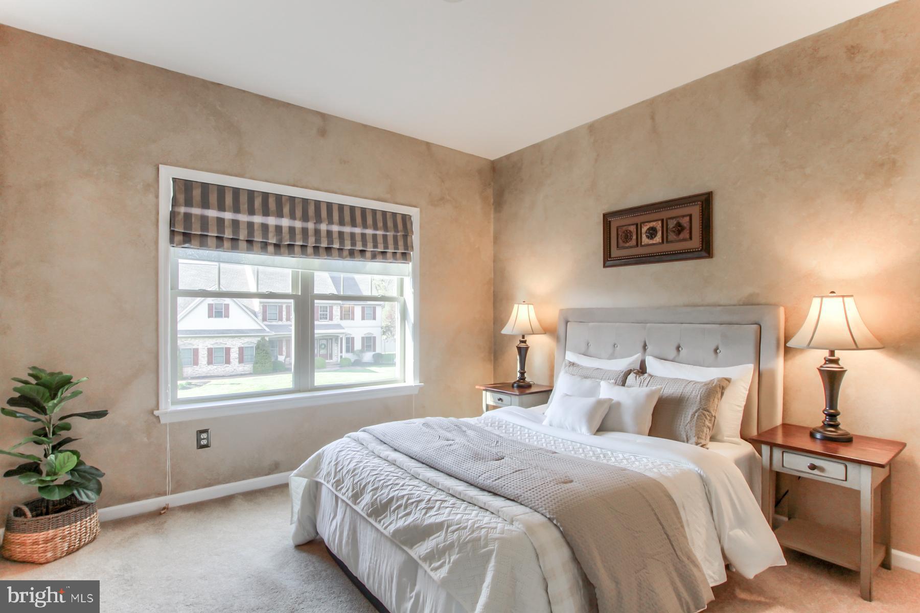 HAWKS LANDING - Residential