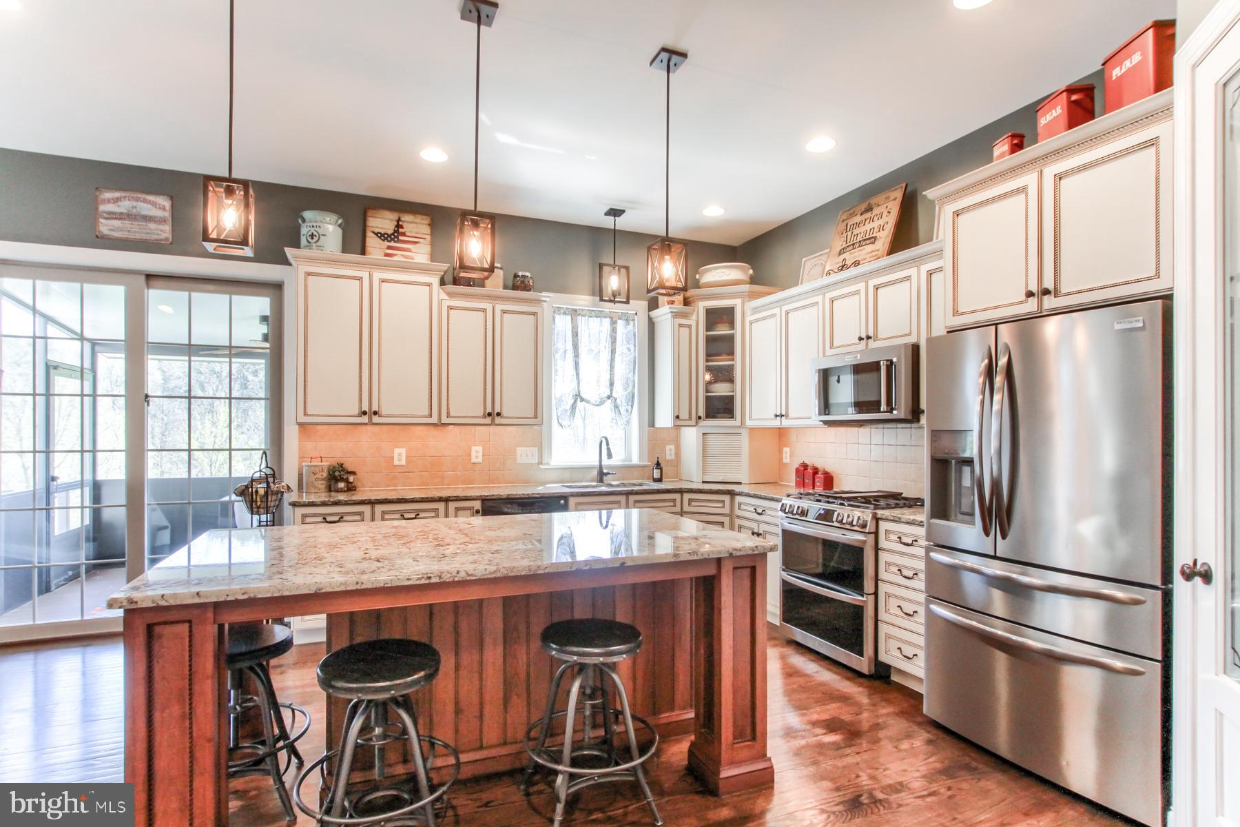 HAWKS LANDING - Residential