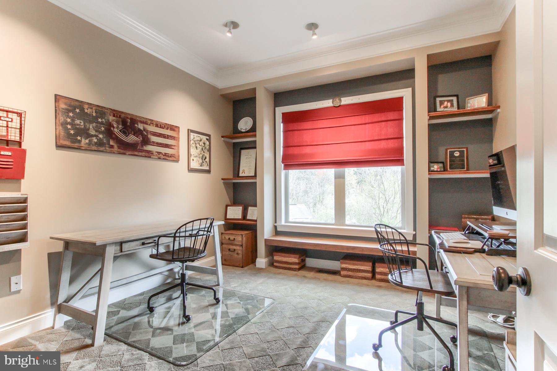 HAWKS LANDING - Residential