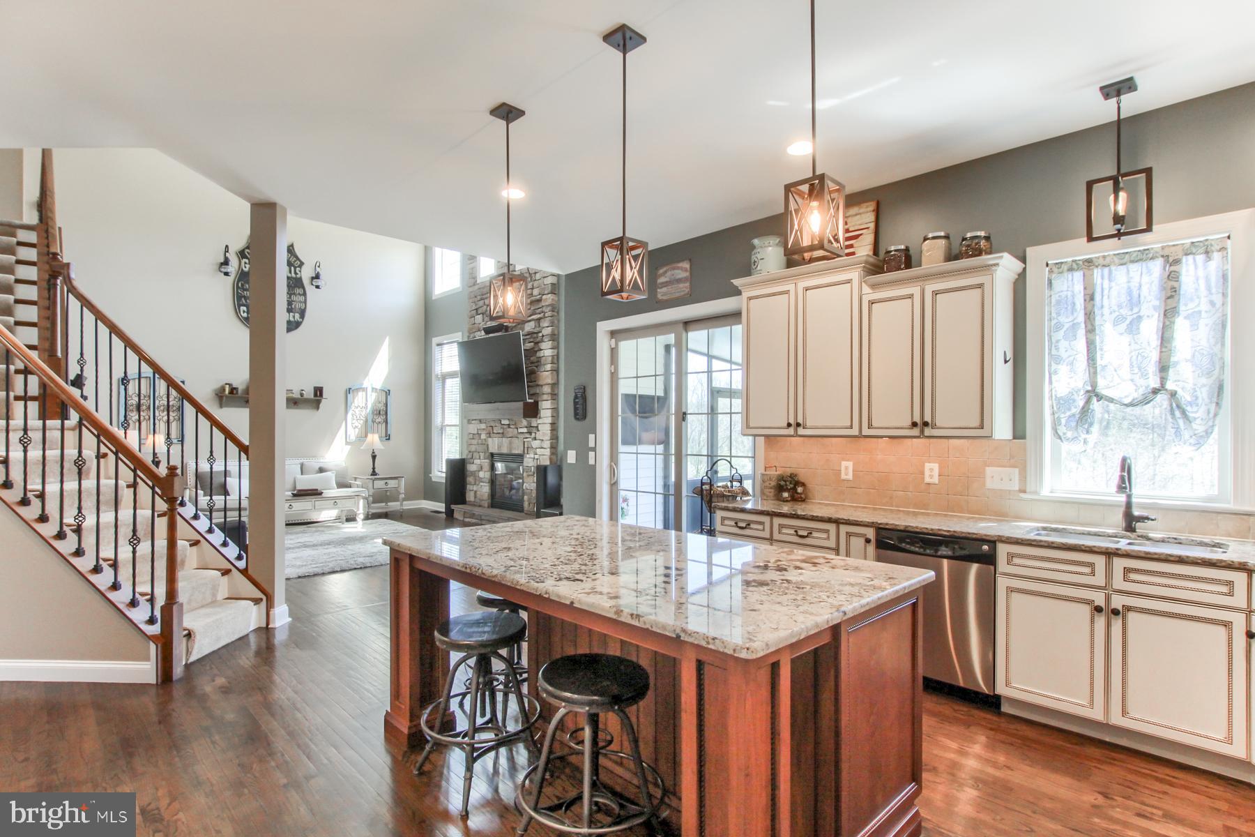 HAWKS LANDING - Residential