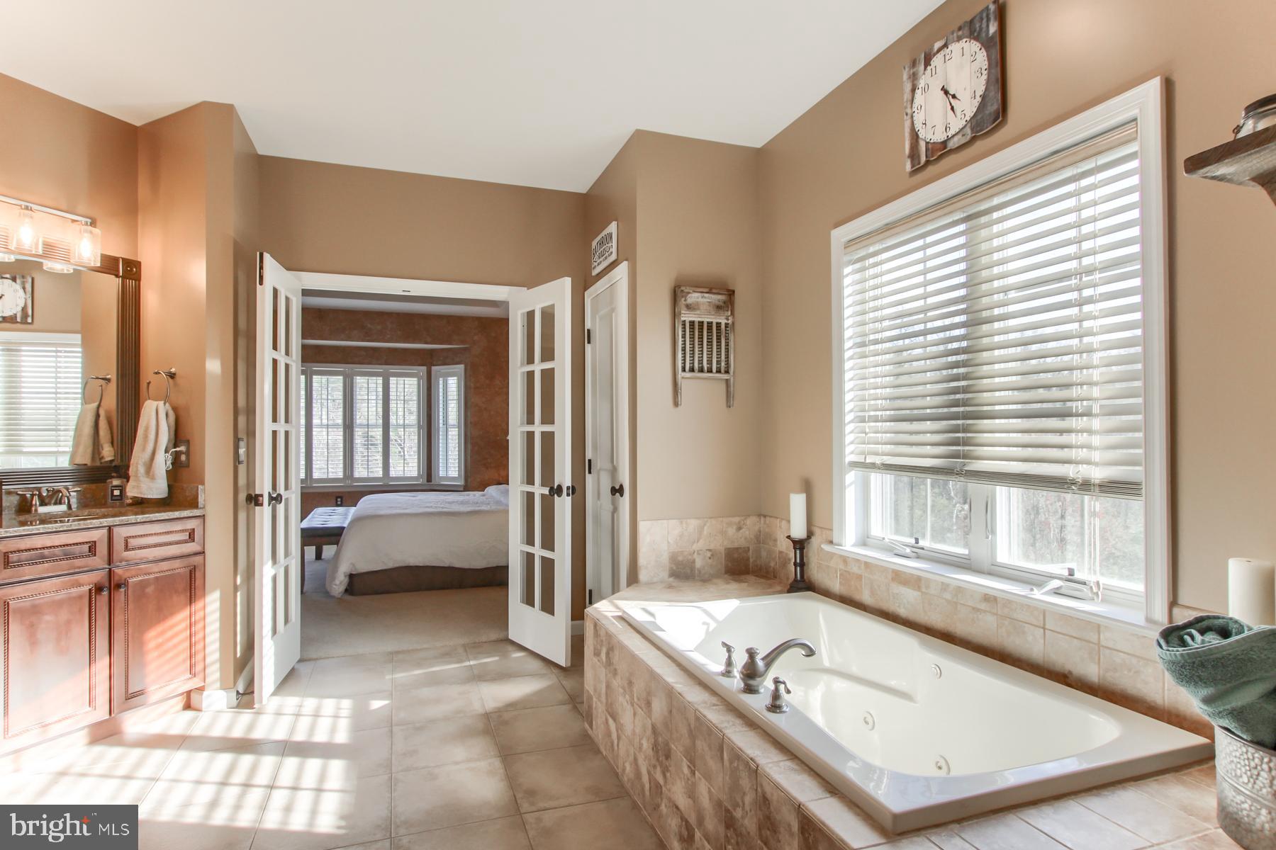 HAWKS LANDING - Residential