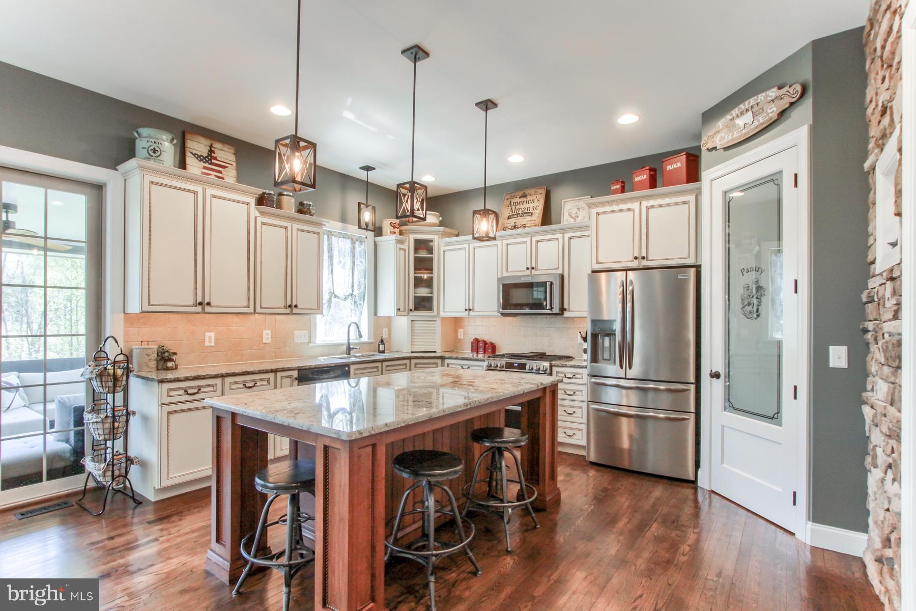 HAWKS LANDING - Residential