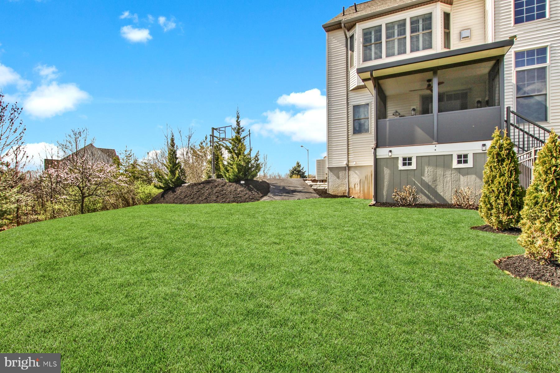 HAWKS LANDING - Residential