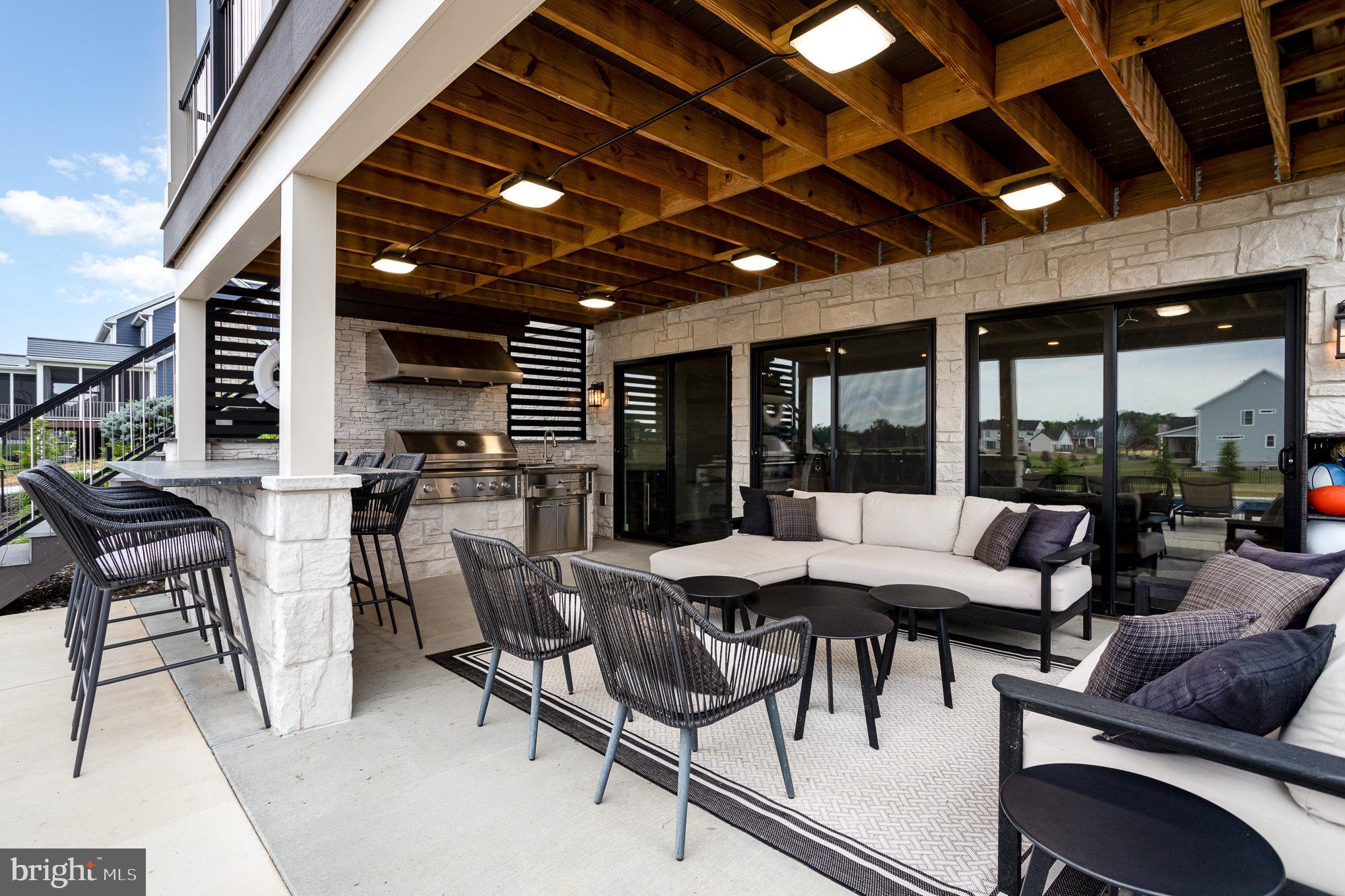 GLENDALE ESTATES - Residential