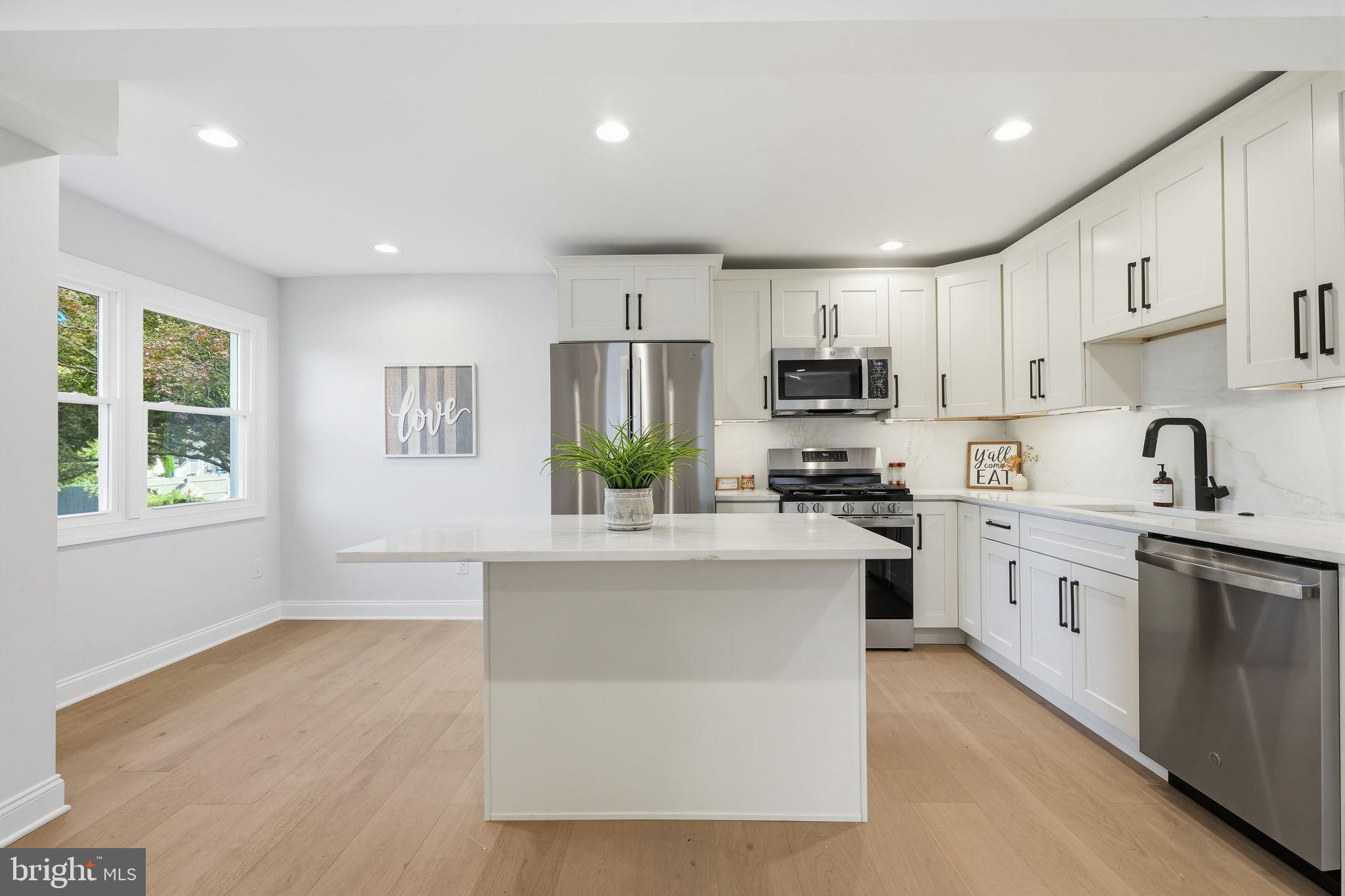 1589 EDGEWOOD AVENUE, ABINGTON, PA, 19001 1589 EDGEWOOD AVENUE