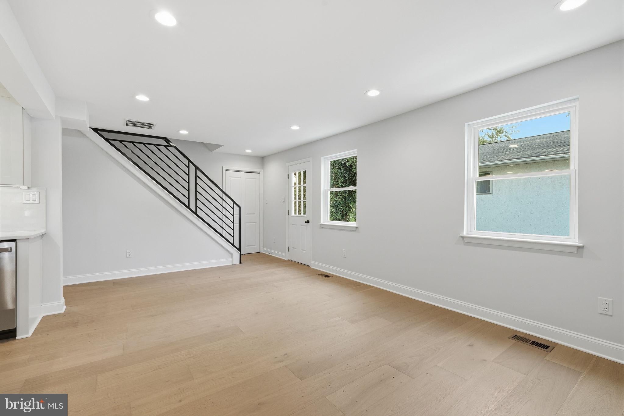 1589 EDGEWOOD AVENUE, ABINGTON, PA, 19001 1589 EDGEWOOD AVENUE