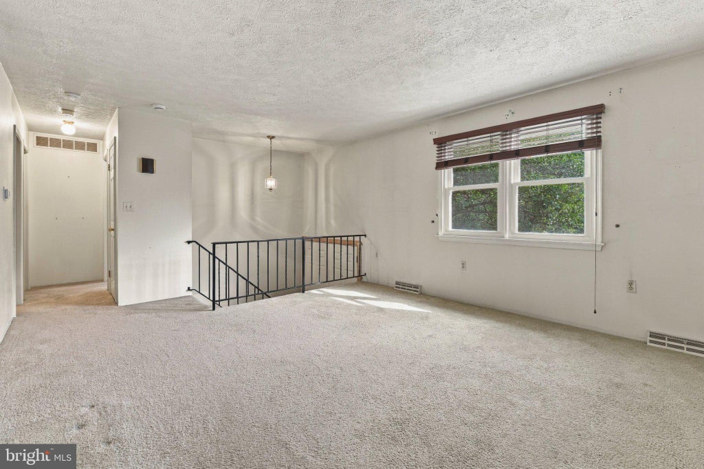 Photo of 8614 Quentin Avenue, BALTIMORE, MD 21234 (MLS # MDBC2176980)