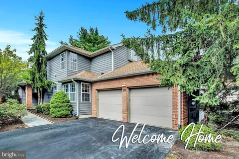 10 Sawgrass Court, Monroe Township, NJ 08831 - MLS#: NJMX2010346