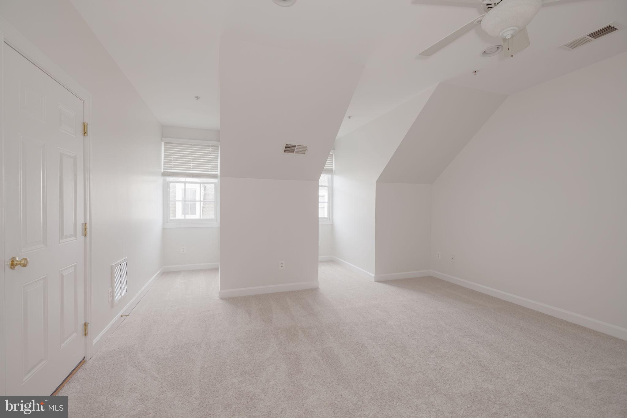 CAMERON STATION - Residential Lease