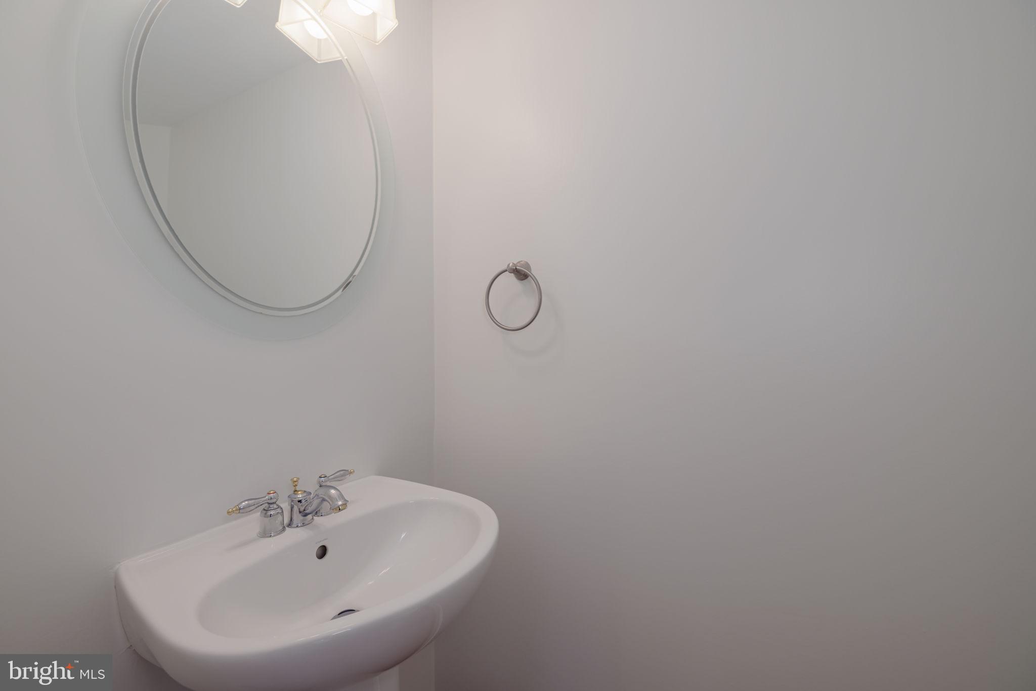 CAMERON STATION - Residential Lease