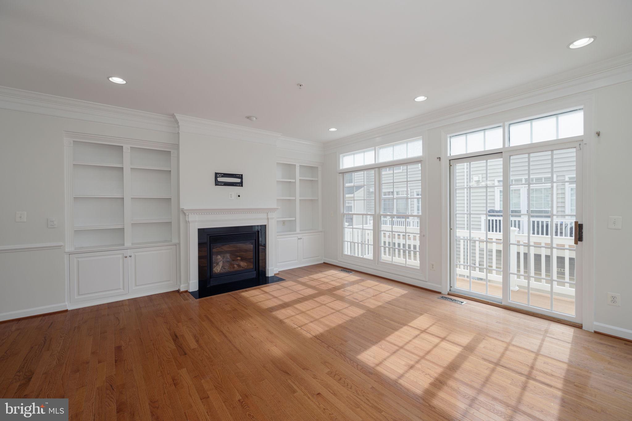 CAMERON STATION - Residential Lease