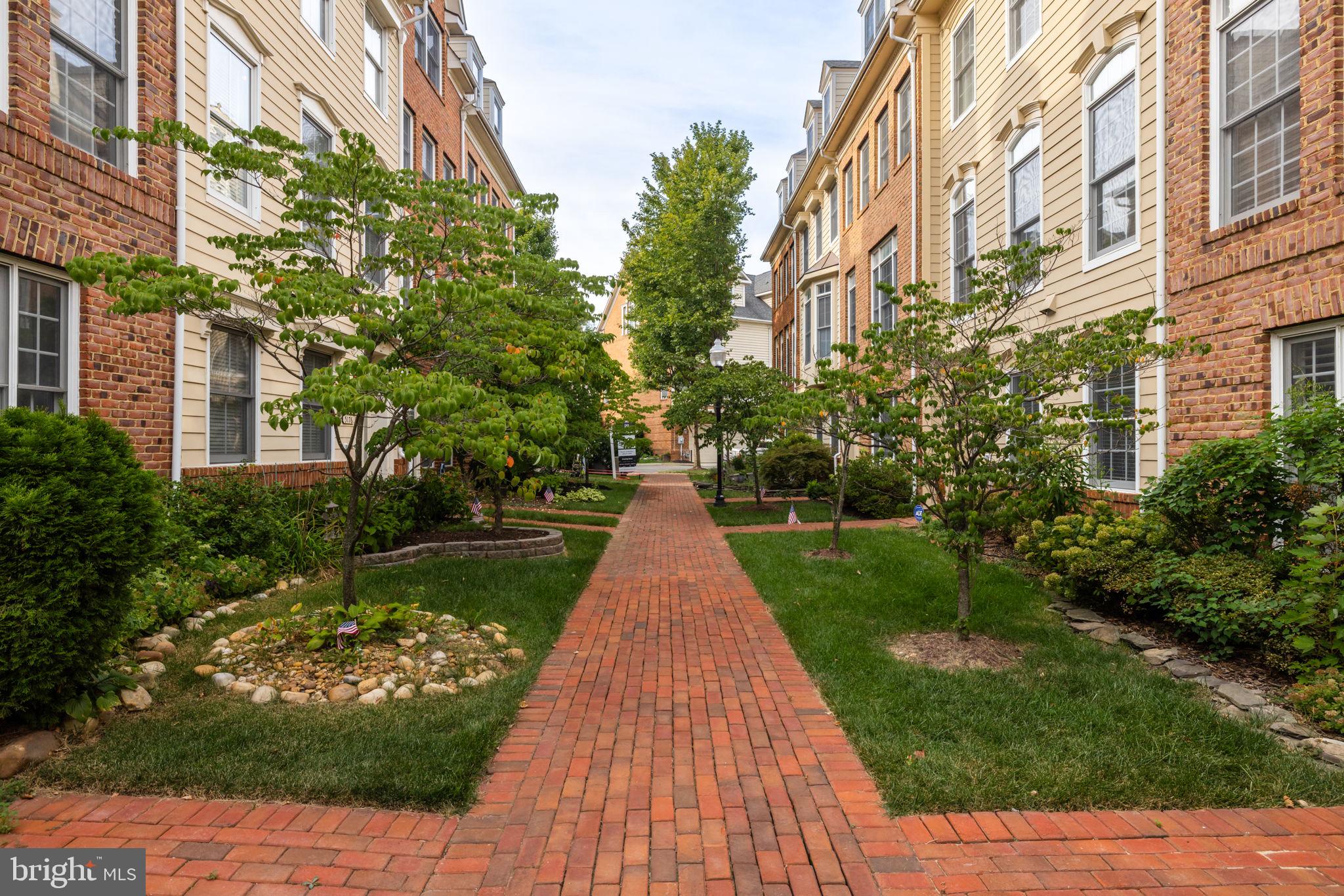 CAMERON STATION - Residential Lease